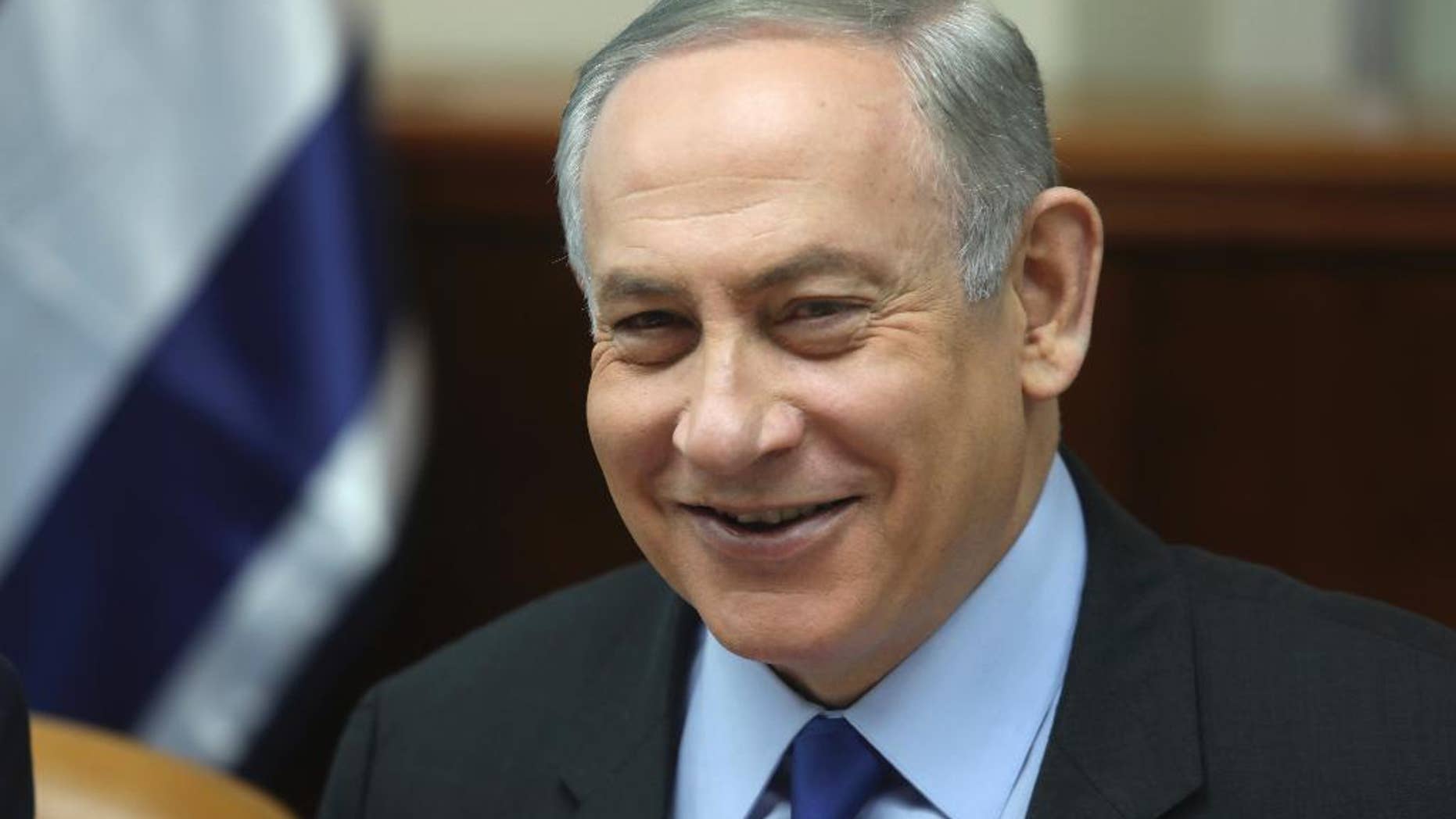 Israeli Prime Minister Benjamin Netanyahu chairs the weekly cabinet meeting, in Jerusalem, Sunday, Feb. 19, 2017. (AP Photo/Dan Balilty, Pool)
