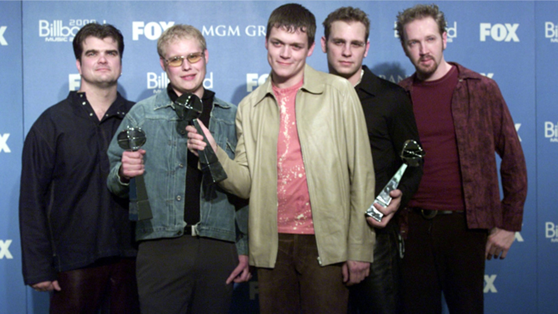 3 doors down bassist