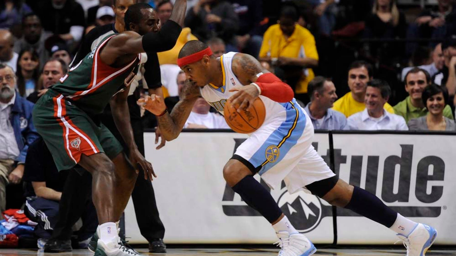 during the first quarter of an NBA basketball game Wednesday, Dec. 1, 2010, in Denver. (AP Photo/Jack Dempsey)