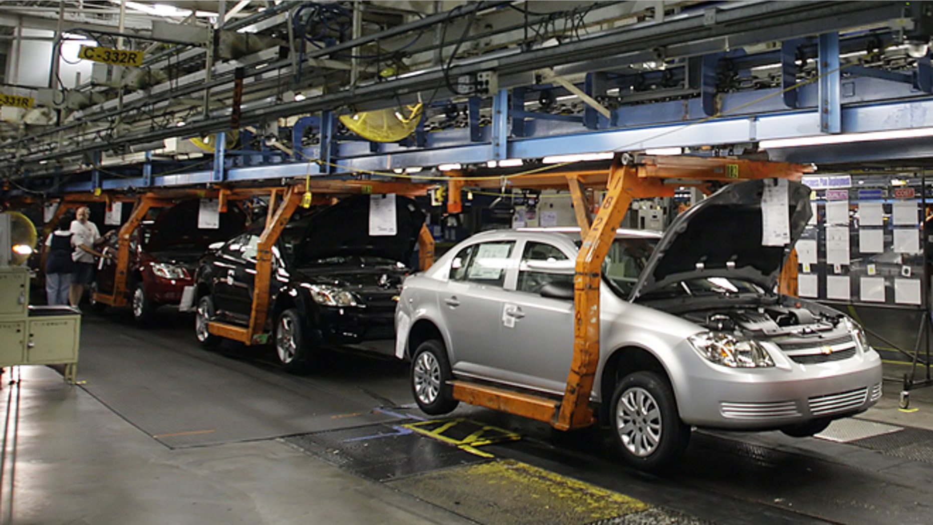 FILE - In this Thursday, Aug. 21, 2008, file photo, the Chevy Cobalt moves on the assembly line at the Lordstown Assembly Plant Thursday Aug. 21, 2008. in Lordstown, Ohio. The U.S. governments auto safety watchdog likely is looking into whether General Motors was slow to report problems that led to a massive small-car recall and 13 deaths. Photo/Ron Schwane, File)