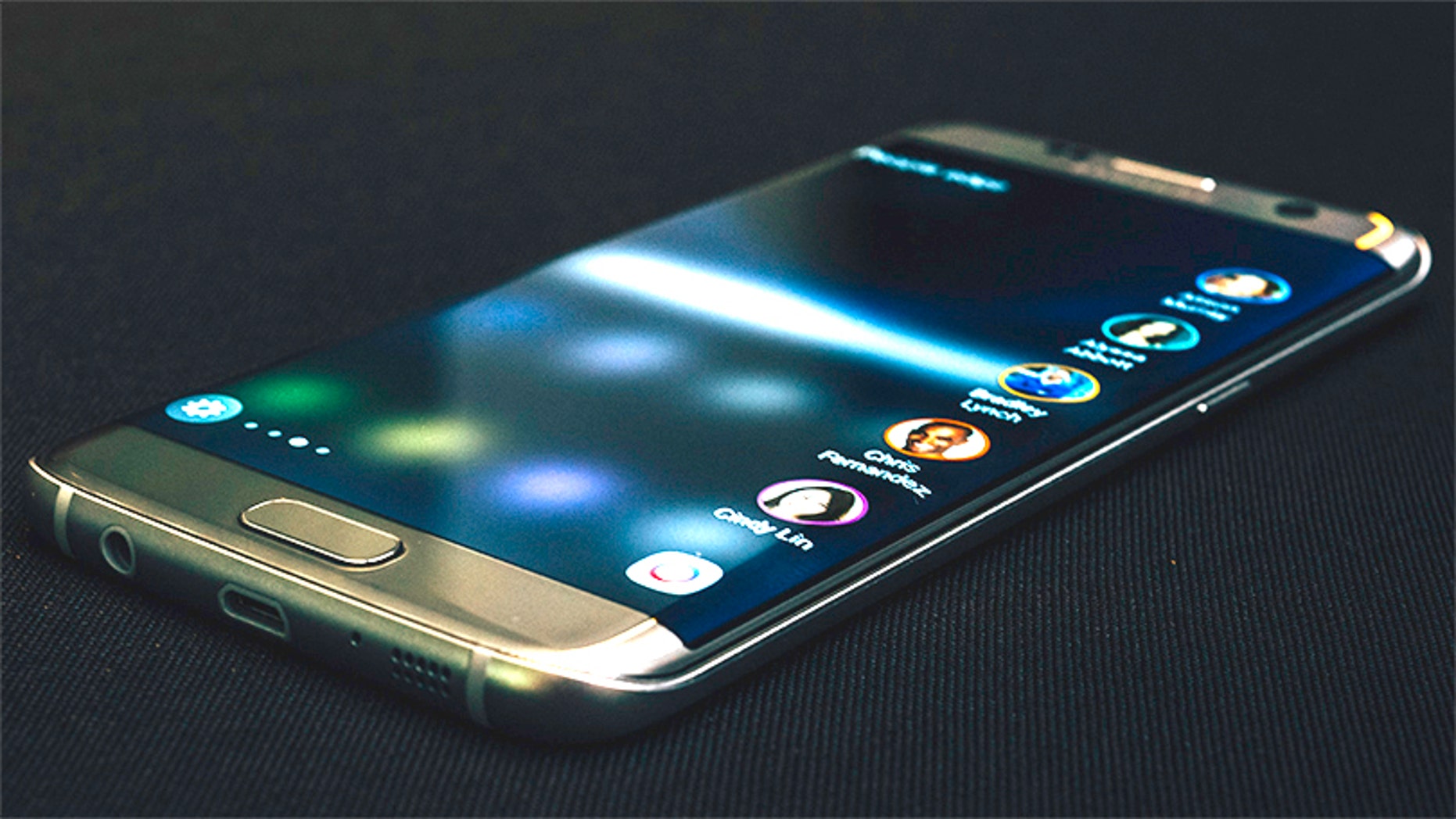 Samsung Galaxy S7 Edge (PC Mag)