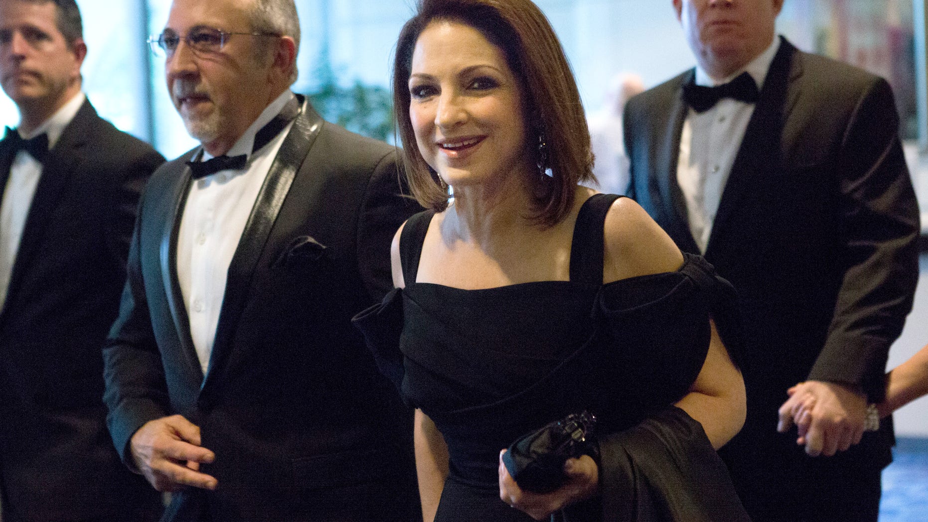 The Estefans arrive at the White House Correspondents' Association Dinner on May 3, 2014.