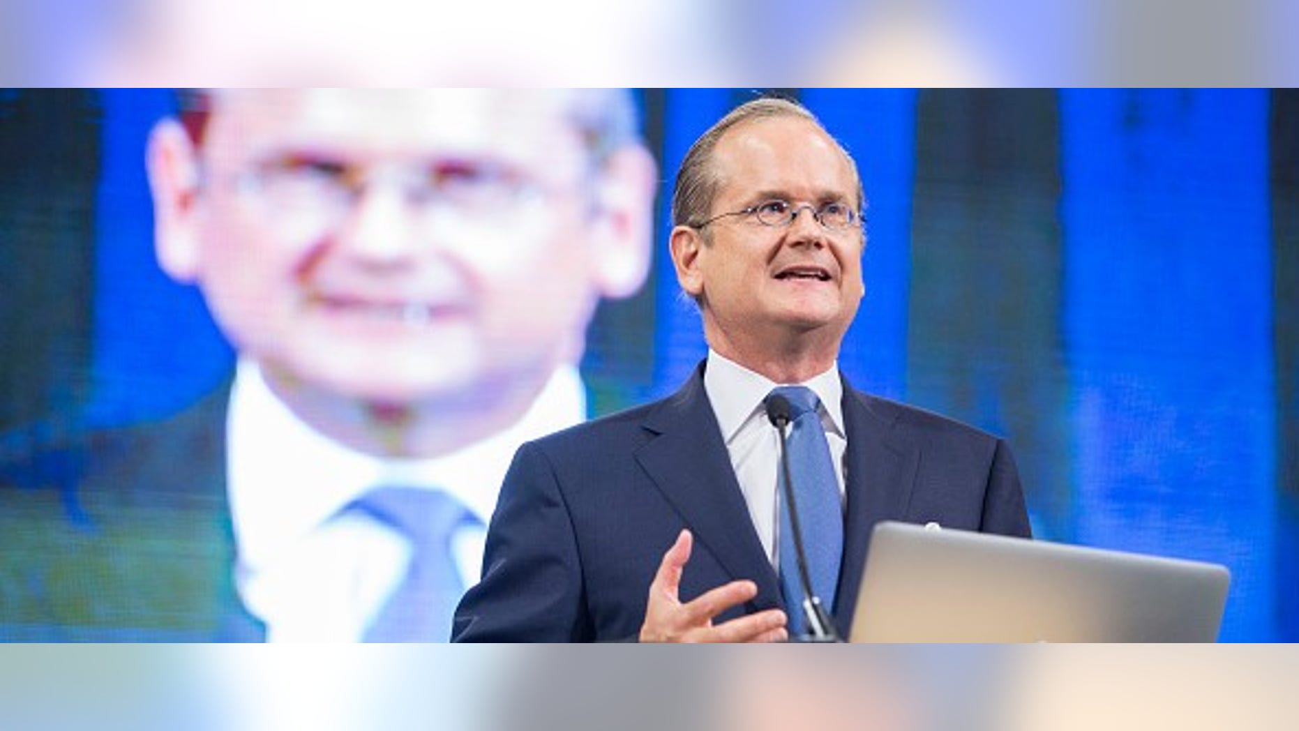 MANCHESTER, NH - SEPTEMBER 19: Democratic presidential candidate Lawrence Lessig speaks on stage at the New Hampshire Democratic Party State Convention on September 19, 2015 in Manchester, New Hampshire. Five Democratic presidential candidates are all expected to address the crowd inside the Verizon Wireless Arena. (Photo by Scott Eisen/Getty Images)