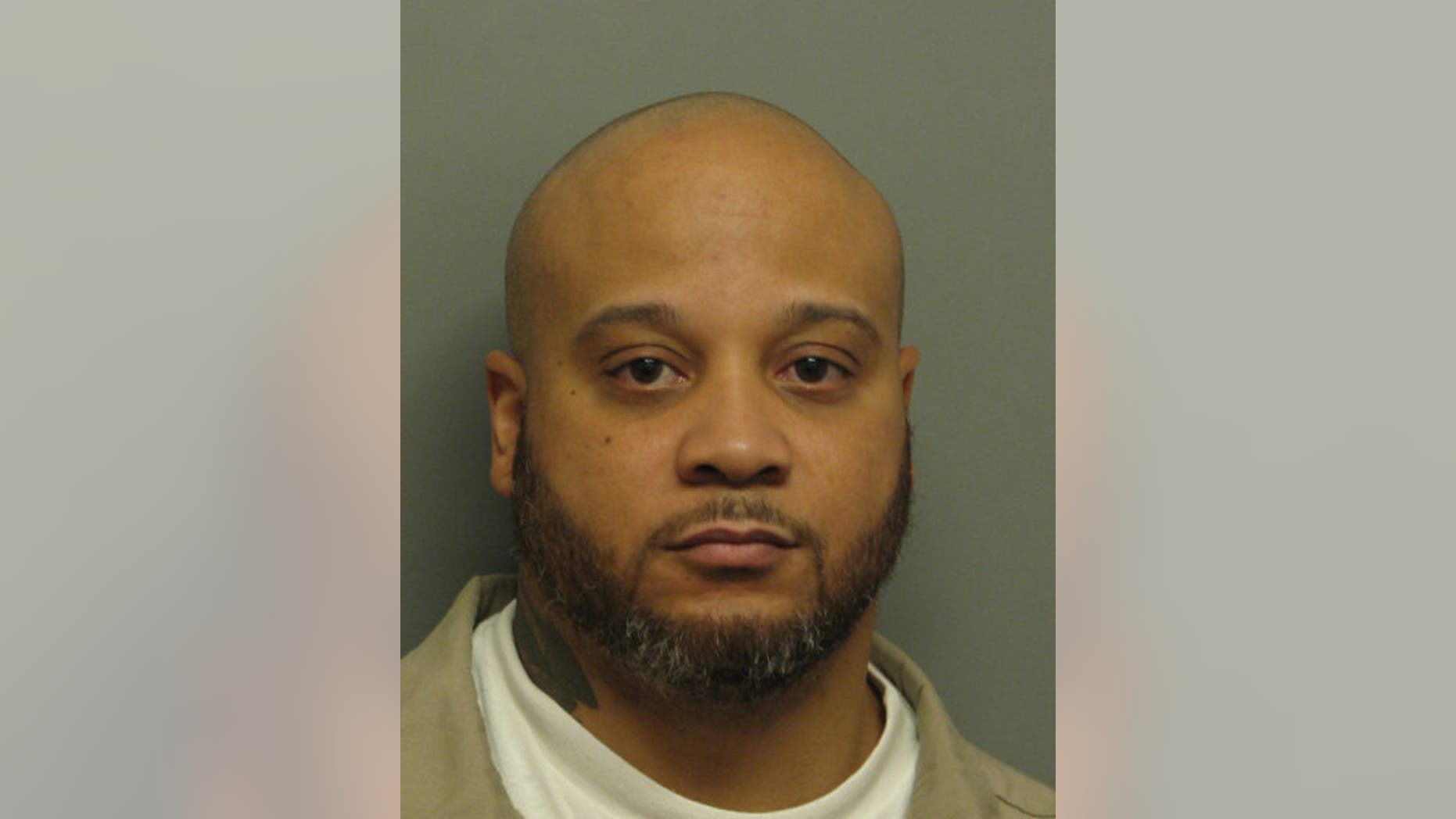 This photo provided by the Cook County Sheriff's Office shows Steven L. Robbins, a convicted murderer police in Indiana and Illinois are searching for after he was mistakenly released from custody in Chicago. Authorities in Cook County said Thursday, Jan. 31, 2013 that they're investigating how and why Robbins was released. The 44-year-old was serving a 60-year sentence for murder and weapons charges in Indiana when he was sent to Chicago on Tuesday to face a drug charge. (AP Photo/Cook County Sheriff's Office)