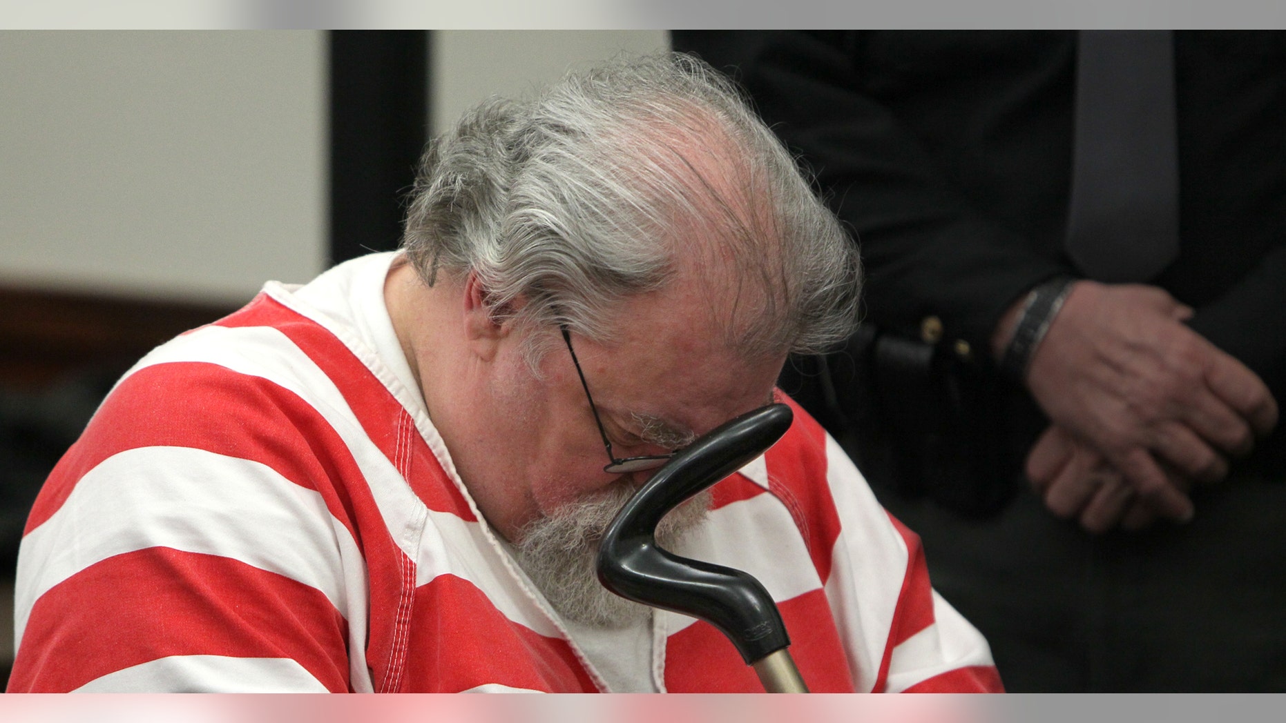 This Tuesday, Mar. 26, 2013 photo shows Richard Beasley in court at the Summit County Courthouse in Akron, Ohio. Beasley, a triple killer who lured victims with bogus job offers on Craigslist faces a possible death sentence when a judge decides his punishment in Ohio. Judge Lynne Callahan scheduled sentencing Thursday, April 4, 2013 for 53-year-old Beasley. He was convicted last month by a jury that recommended the death sentence. (AP Photo, Akron Beacon Journal, Ed Suba Jr.)