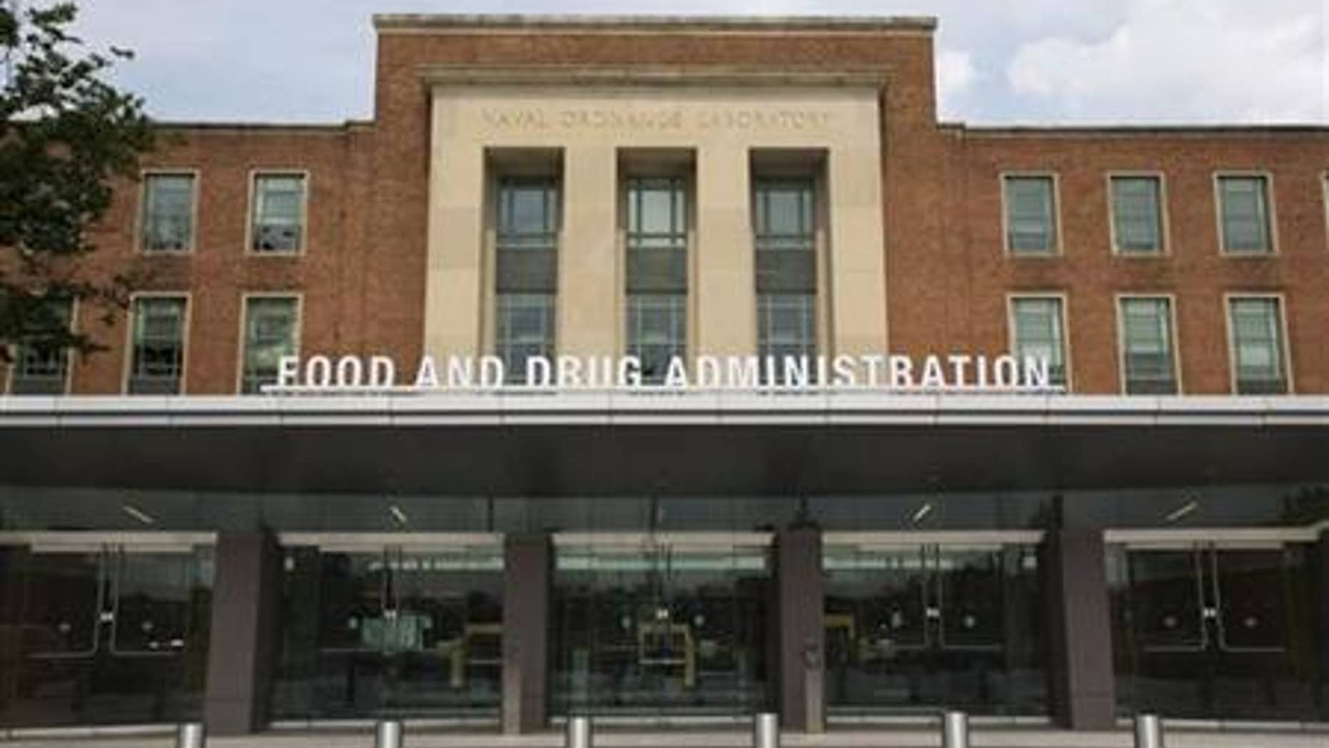 A view shows the U.S. Food and Drug Administration (FDA) headquarters in Silver Spring, Maryland August 14, 2012. REUTERS/Jason Reed