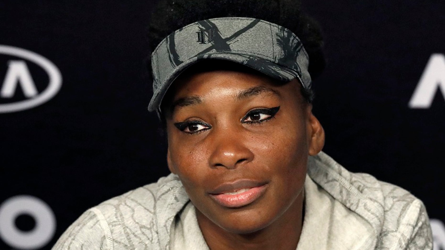 Venus Williams' lawyers agree to make the tennis star's texts public from the time of a fatal car crash.