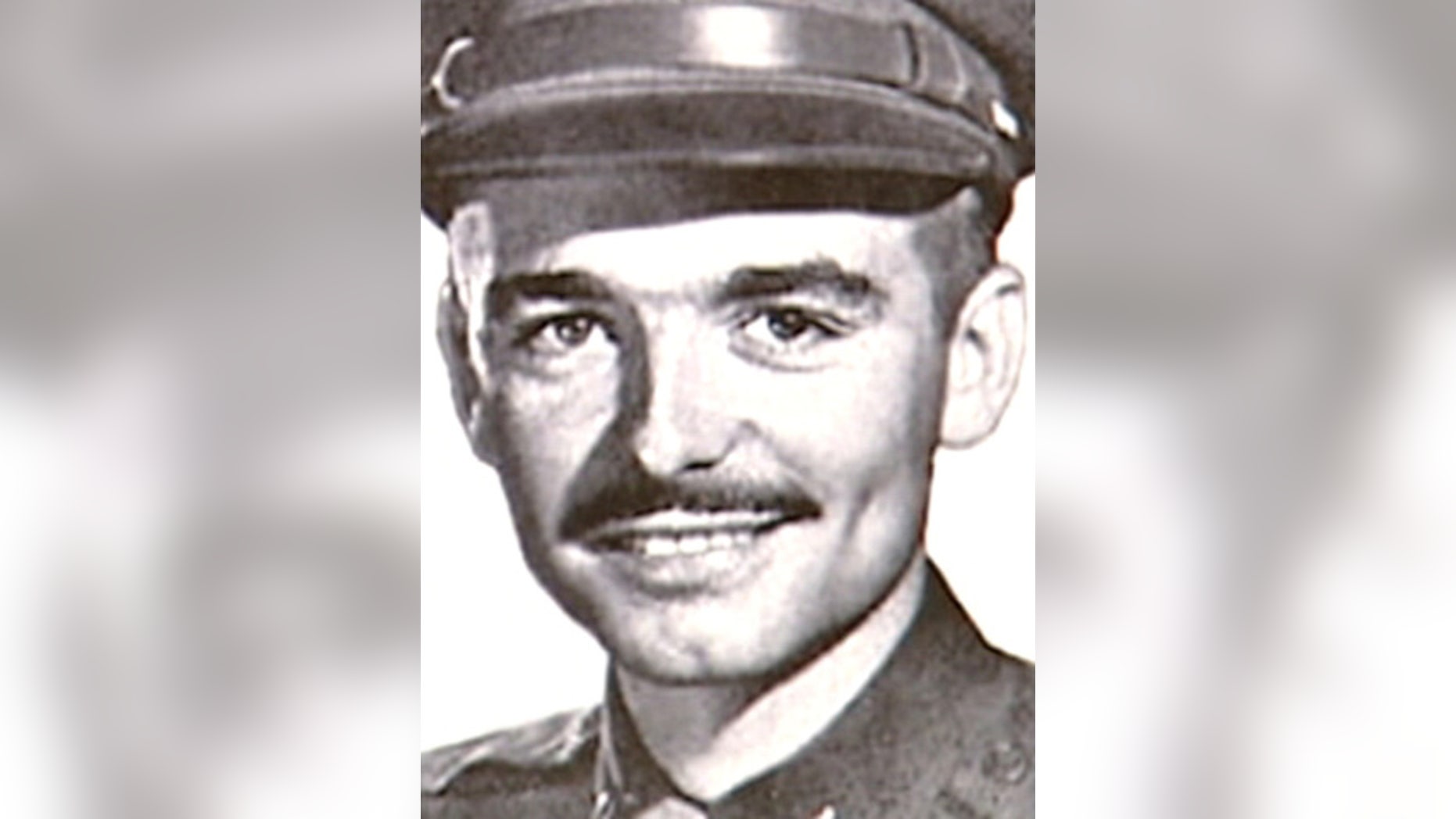 Fallen World War II airman, 2nd Lt. Robert R. Streckenbach Jr.
