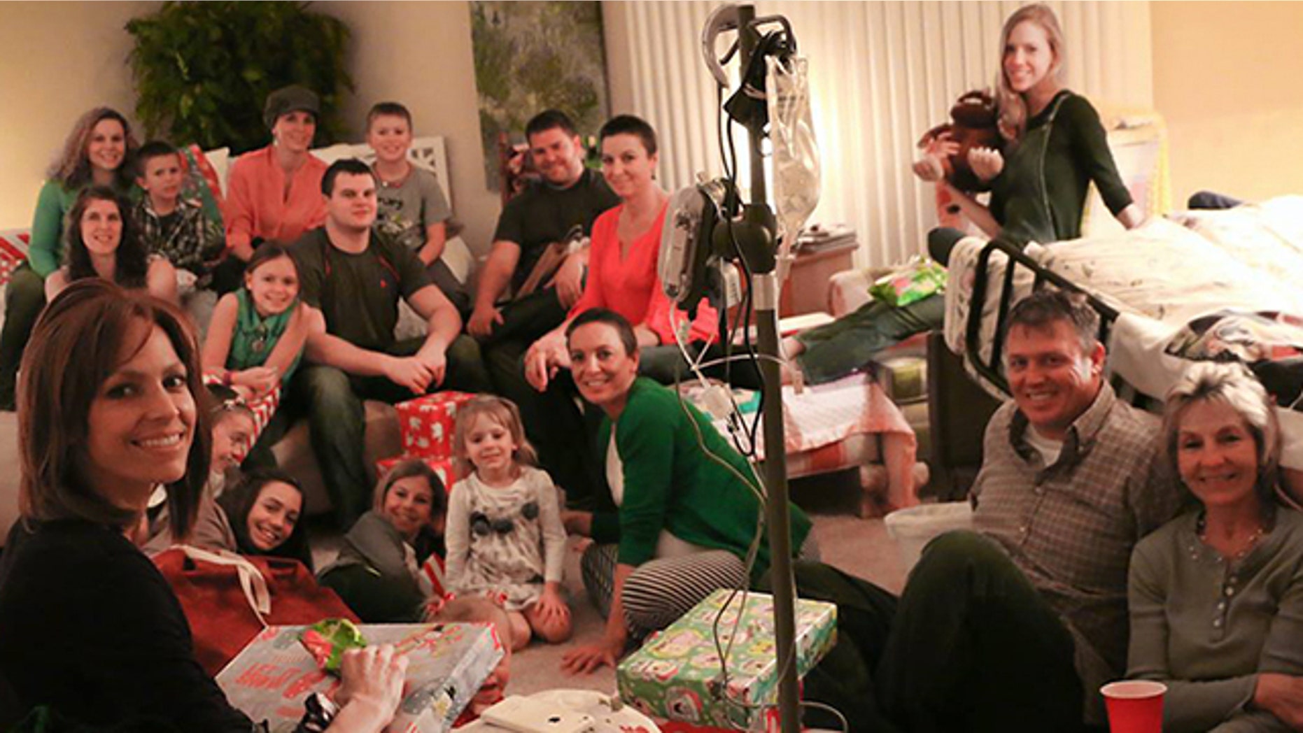 December 25, 2015. Joey Feeks surrounded by family on Christmas.
