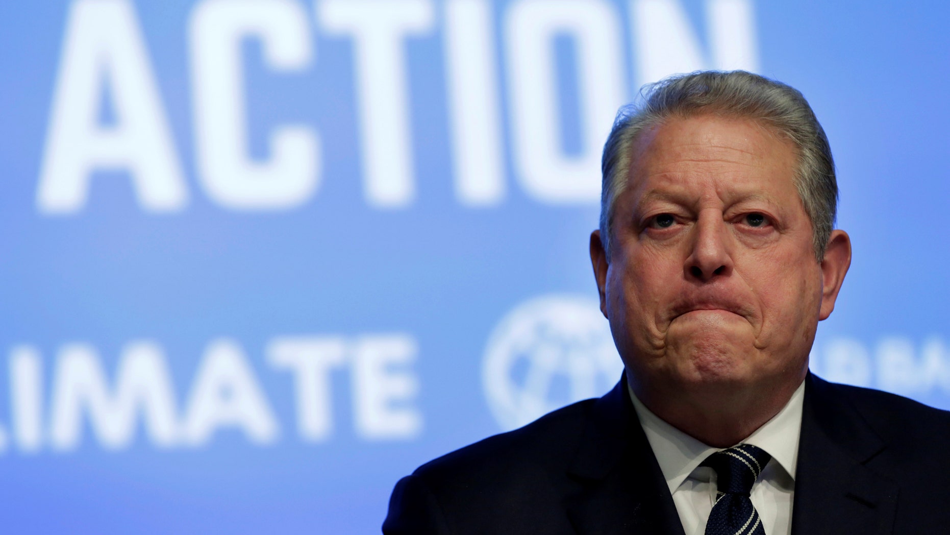 File photo - Former U.S. Vice President Al Gore attends Unlocking Financing for Climate Action session during the IMF/World Bank spring meetings in Washington, U.S., April 21, 2017. (REUTERS/Yuri Gripas)