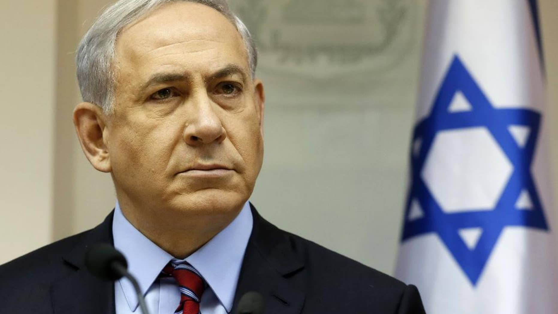 Israeli Prime Minister Benjamin Netanyahu chairs the weekly cabinet meeting at his Jerusalem office, Sunday, Nov. 16, 2014. (AP)