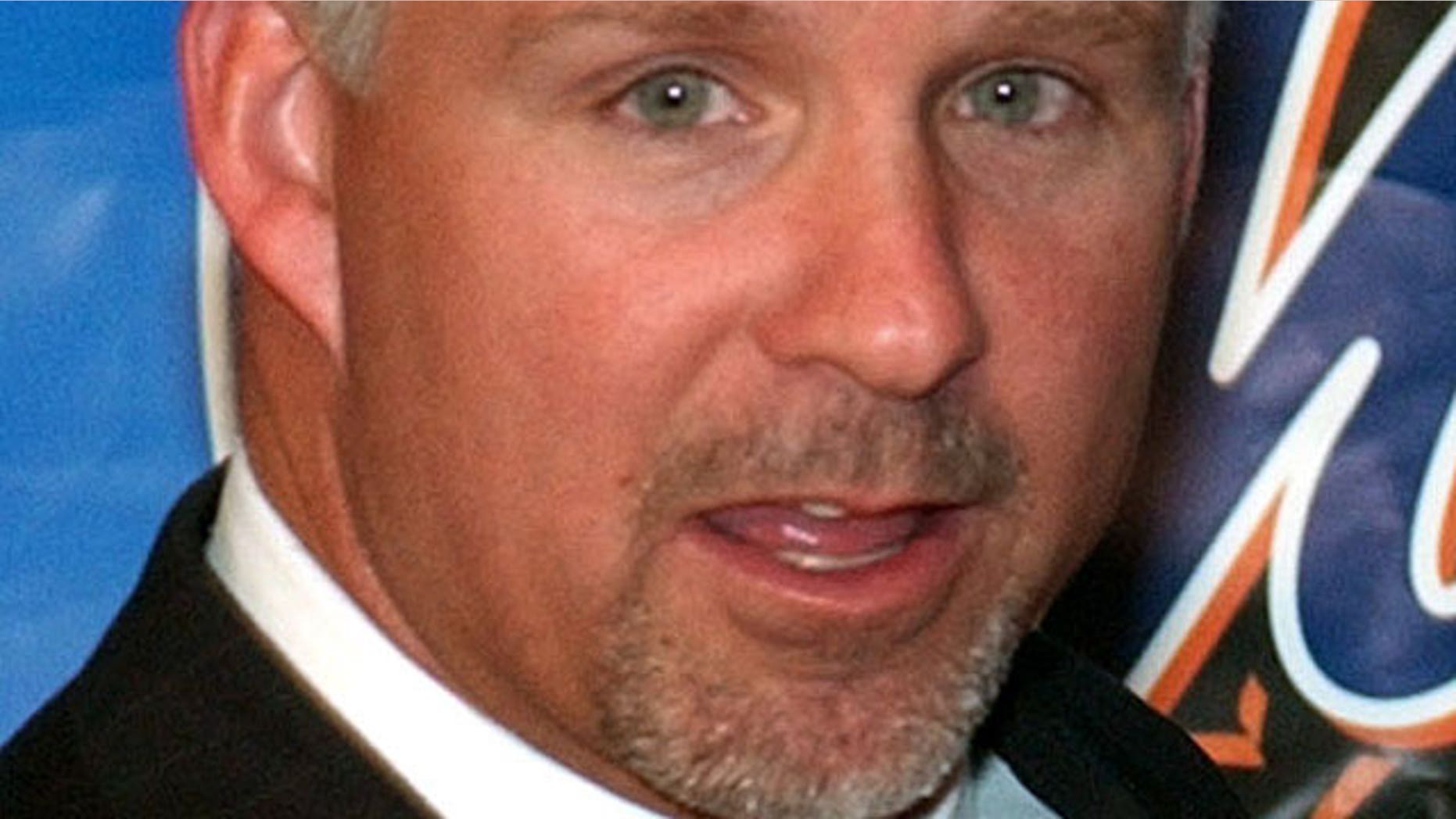 Formet Mets GM Steve Phillips