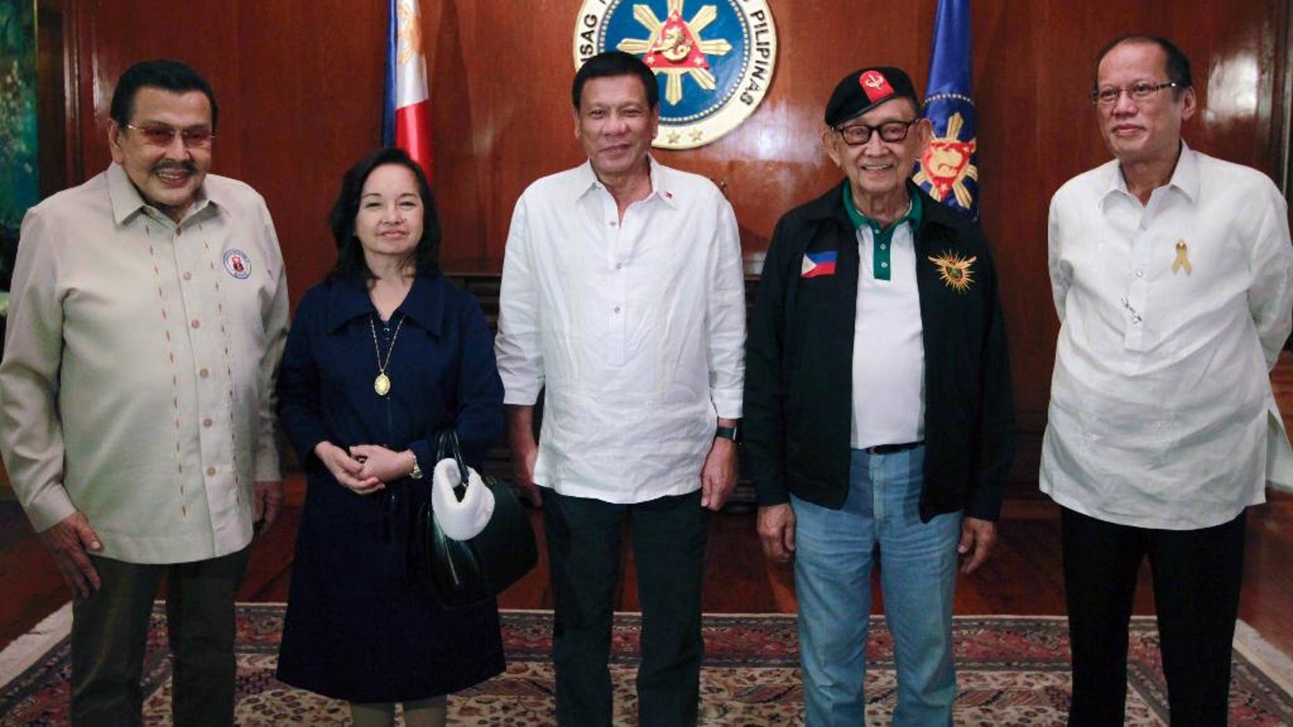 5 Philippine Leaders, Often Rivals, Unite To Discuss China | Fox News