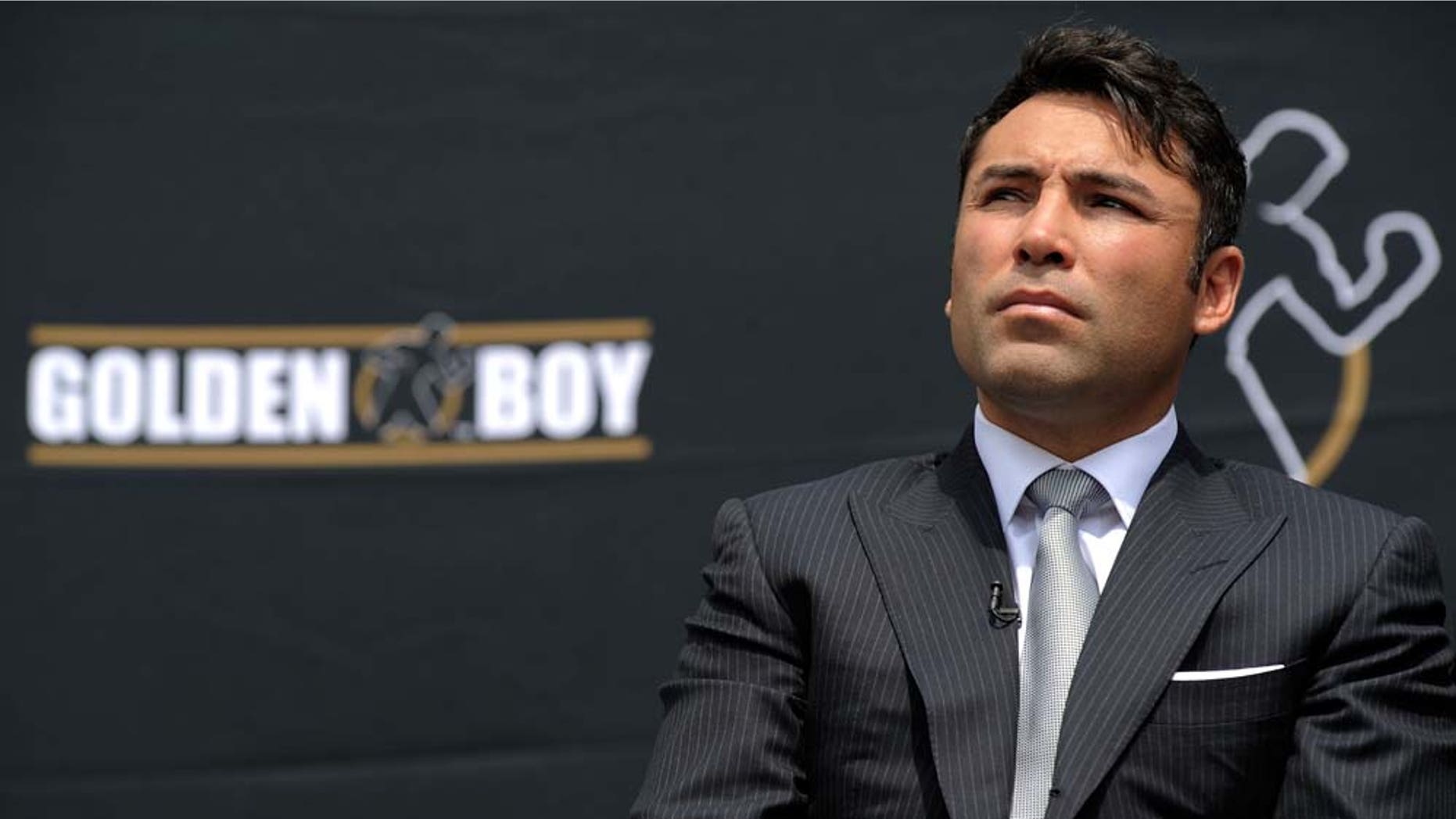 LOS ANGELES, CA - APRIL 14: Boxer Oscar De La Hoya attends the announcement of his retirement from boxing April 14, 2009 at Staples Center in Los Angeles, California. (Photo by Kevork Djansezian/Getty Images)