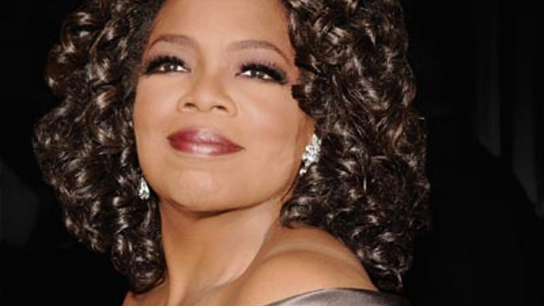 Oprah Winfrey"The Color Purple" Broadway Opening Night - Outside ArrivalsThe Broadway TheatreNew York City, New York United StatesDecember 1, 2005Photo by Jemal Countess/WireImage.comTo license this image (6637119), contact WireImage:U.S. +1-212-686-8900 / U.K. +44-207 659 2815 / Australia +61-2-8262-9222 / Japan: +81-3-5464-7020+1 212-686-8901 (fax)info@wireimage.com (e-mail)www.wireimage.com (web site)