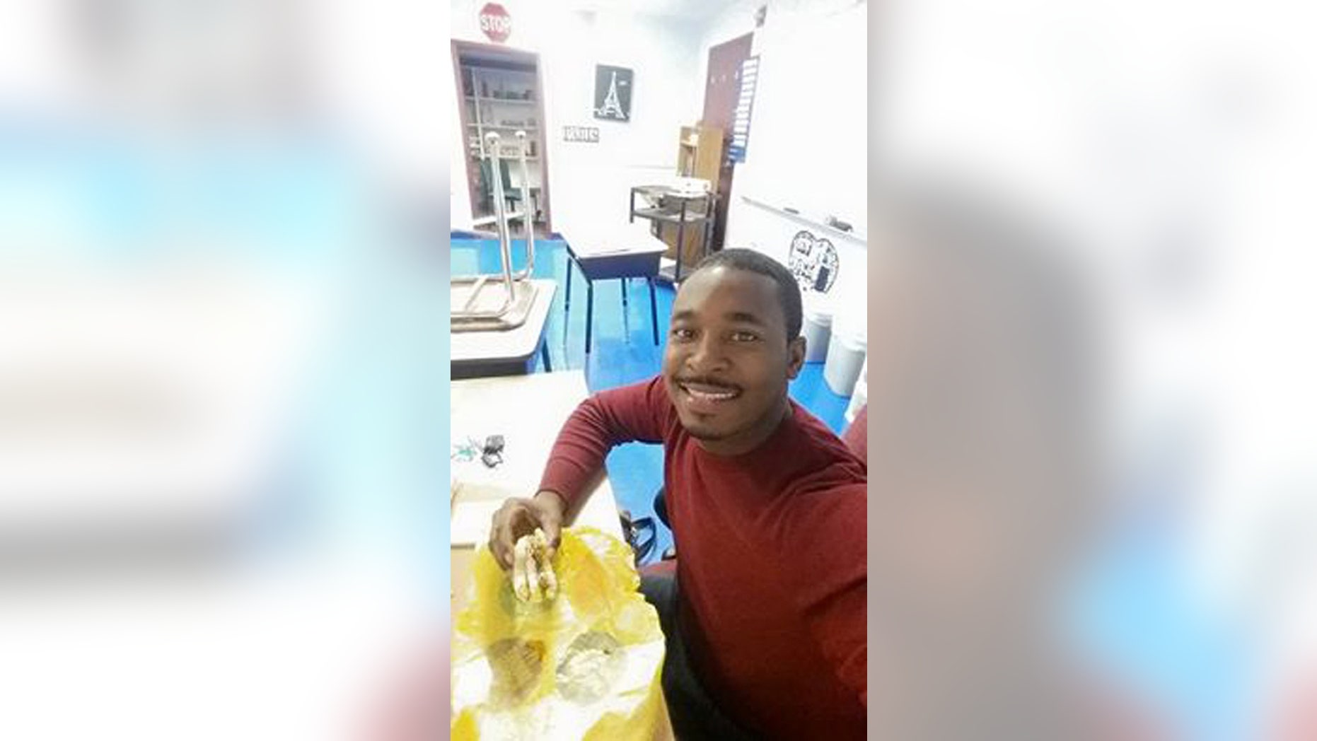 This photo provided by Beverly Smith shows her son, Alonzo Smith. Two security guards investigated in the death of the special education teacher who died after being taken into custody at a District of Columbia apartment building will not face charges, prosecutors said Thursday, Oct. 13, 2016. (Beverly Smith via AP)