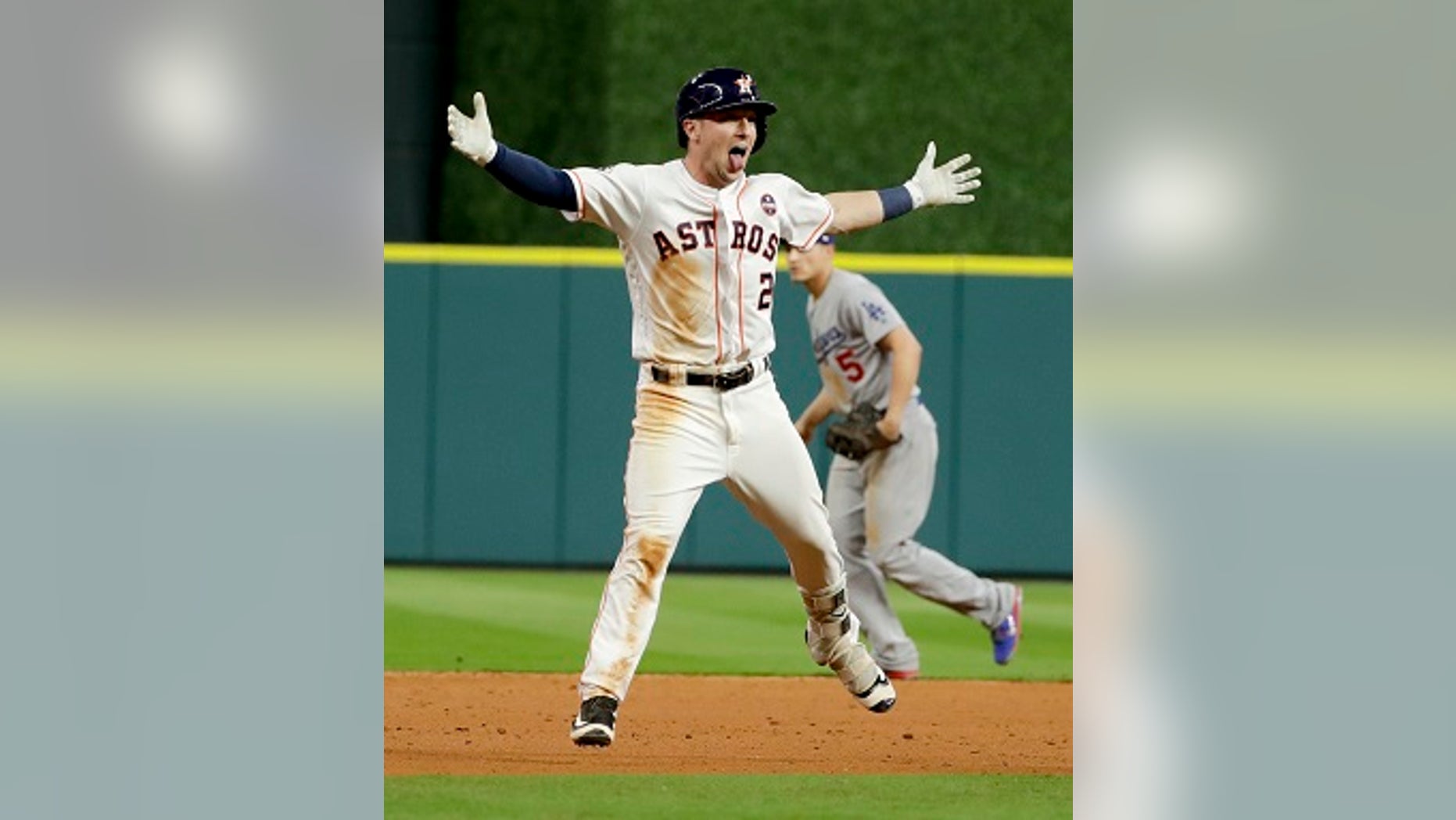 Sunday night’s World Series game beat the NFL game in ratings.