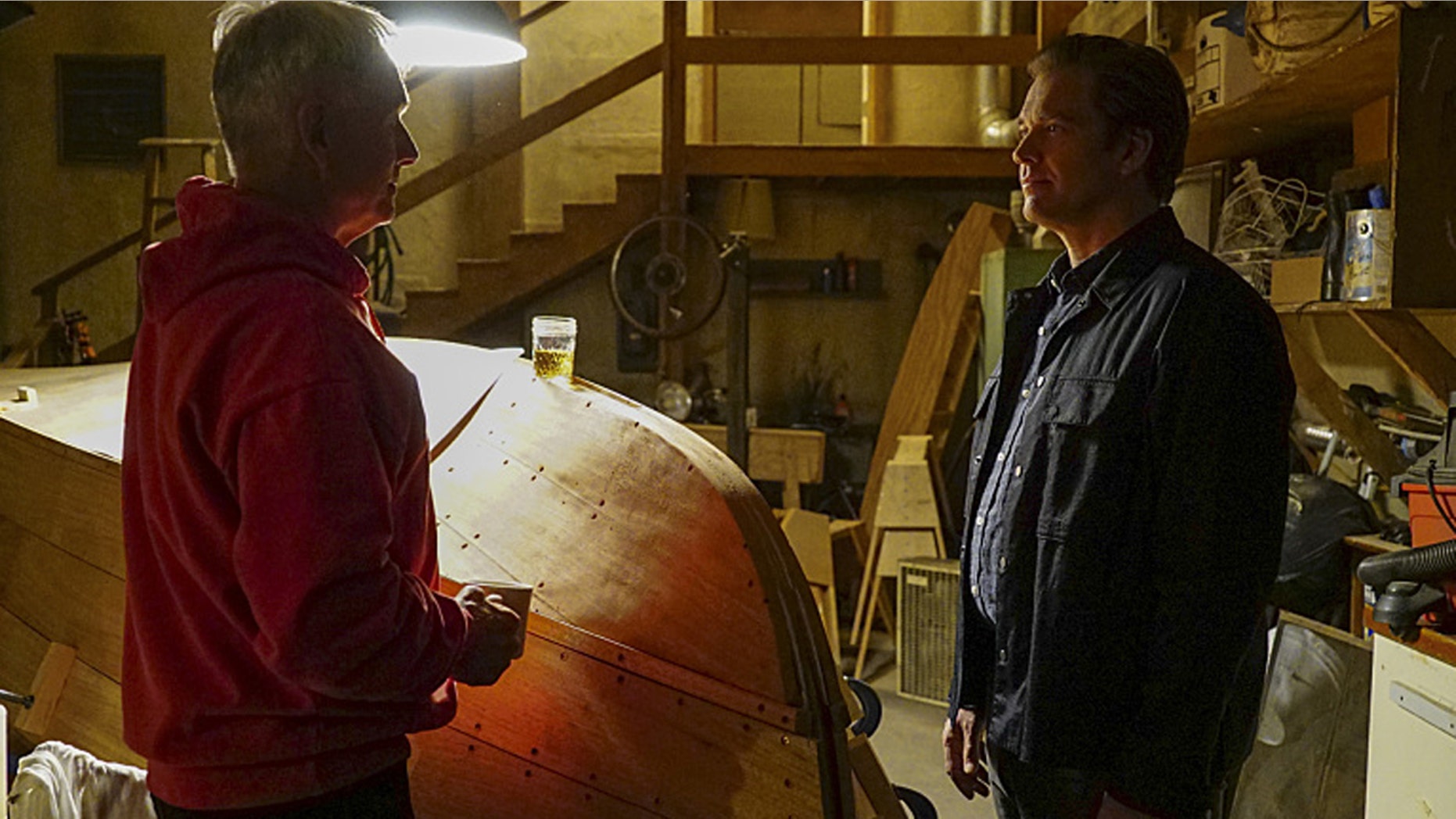 DiNozzo (Michael Weatherly) tells Gibbs (Mark Harmon) he's leaving the service on 'NCIS'