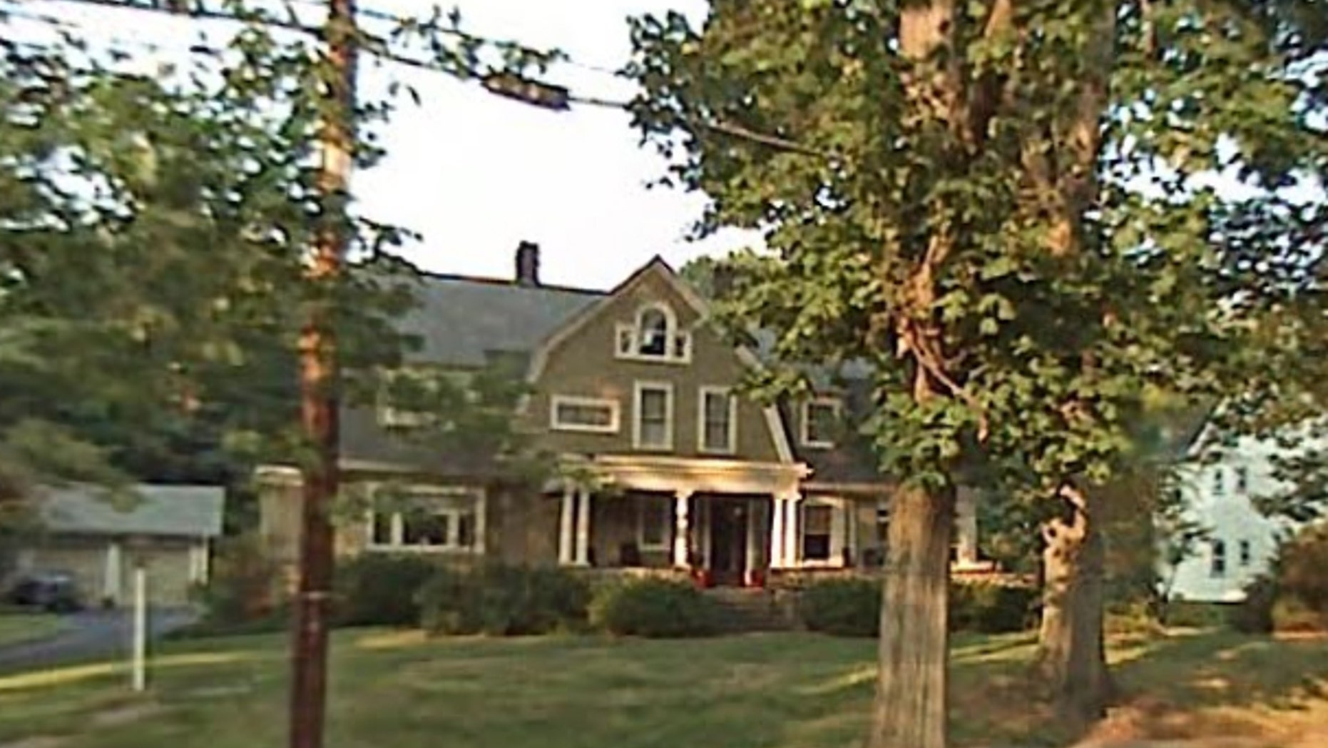 The owners of a house in New Jersey have been receiving mysterious messages.