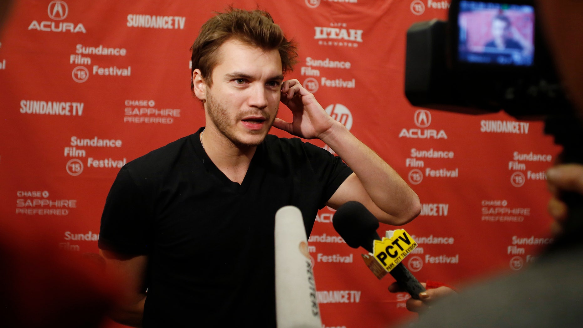 Actor Emile Hirsch attends the premiere of the film "Ten Thousand Saints" at the Sundance Film Festival in Park City, Utah, January 23, 2015. REUTERS/Jim Urquhart (UNITED STATES - Tags: ENTERTAINMENT) - RTR4MPHF