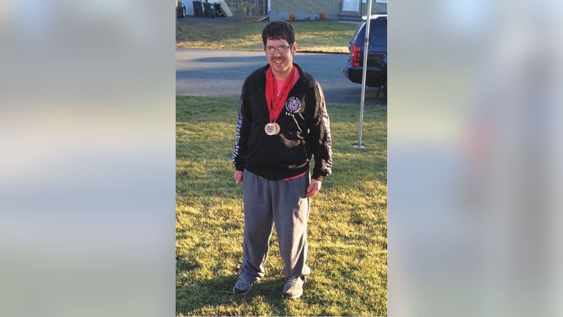 Bruce Williams used his Boy Scouts skills to survive 50 hours in the woods during a heat wave.