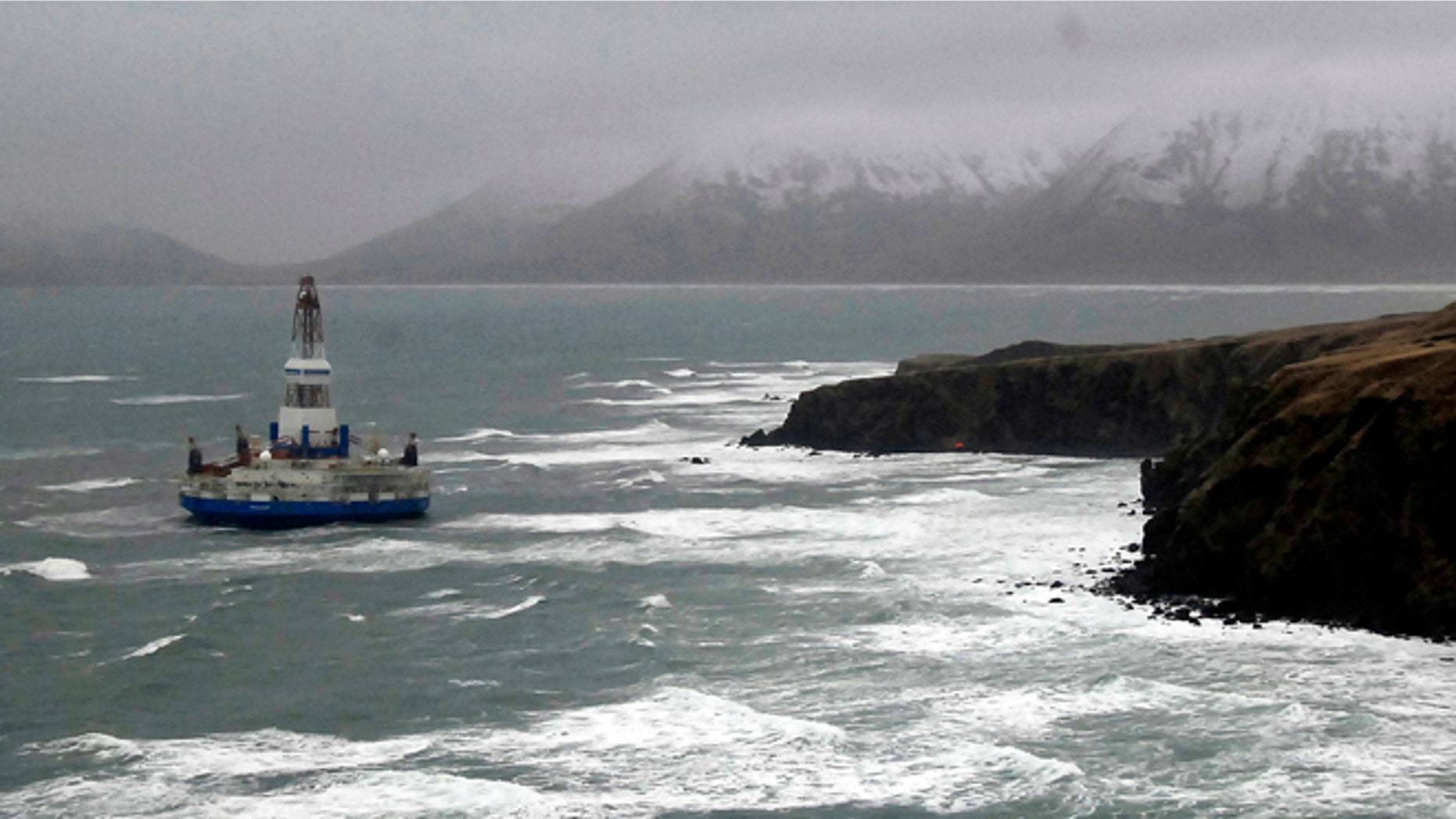 Jan. 2: Royal Dutch Shell drilling rig Kulluk aground off a small island near Kodiak Island