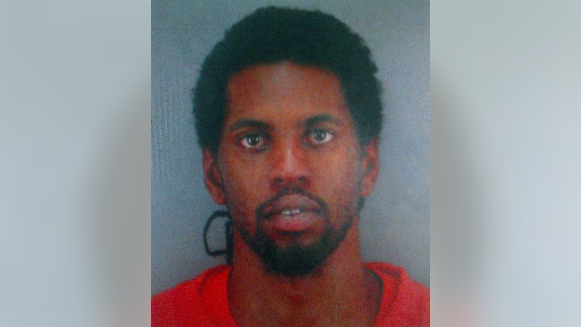 This undated photo provided by the San Francisco Police Department shows 22-year-old Dexter Oliver. San Francisco police are searching for a man suspected of throwing a flammable liquid at his ex-girlfriend and severely burning her on Sunday, Jan. 6, 2013. Investigators believe her attacker was Oliver. (AP Photo/San Francisco Police Department)
