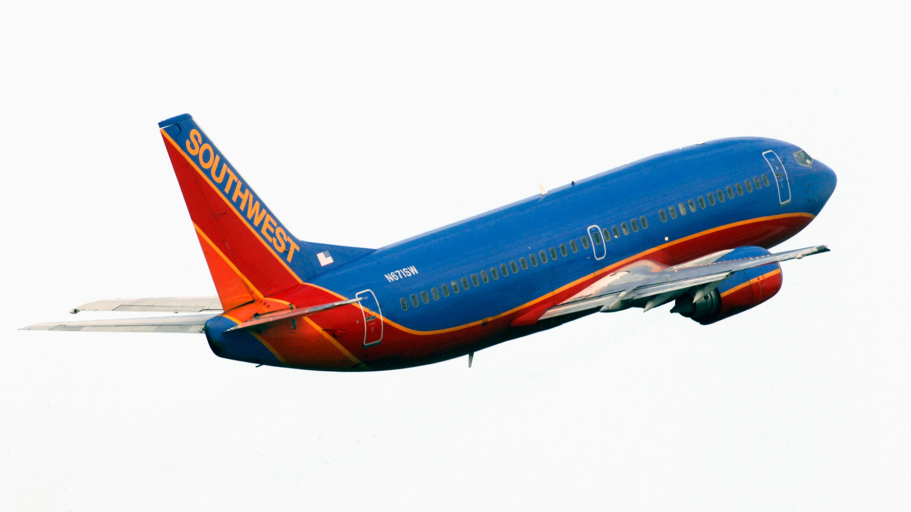 A Southwest Airlines Boeing 737-300 takes from Tampa, Fla.