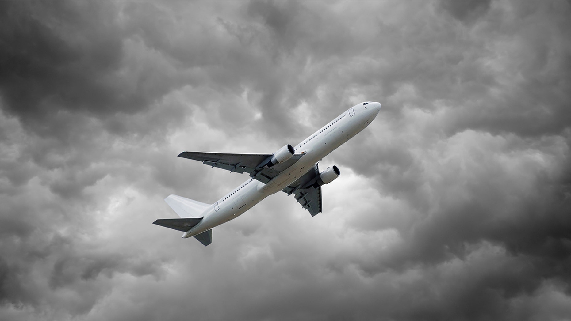 Turmoil in the high skies on a SkyWest flight injured three and forced an emergency landing in St. Louis.
