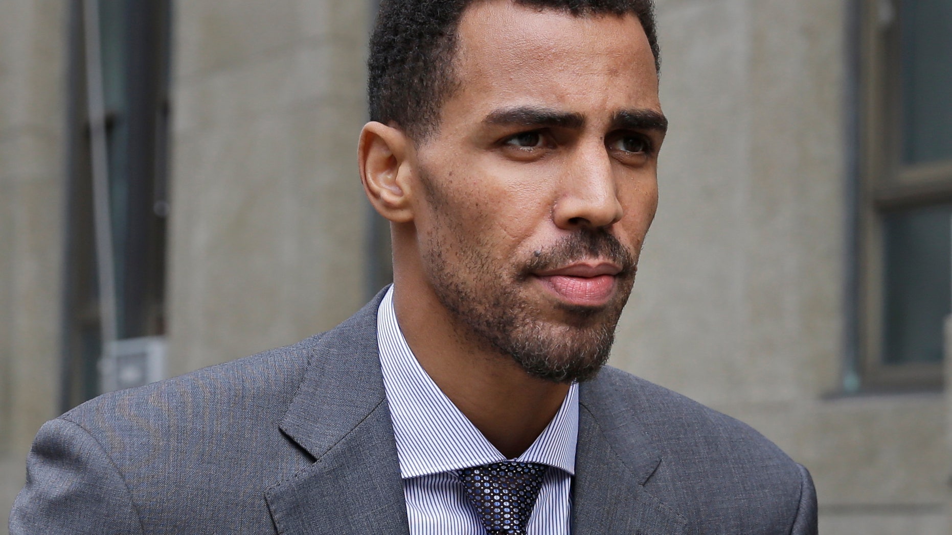 The Atlanta Hawks' Thabo Sefolosha arrives to criminal court after a lunch break in New York, Thursday, Oct. 8, 2015. (AP Photo/Seth Wenig)