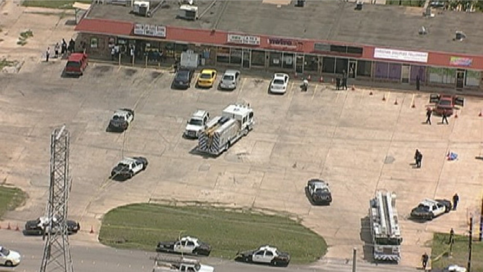 Police say a would-be robber was shot dead by a person with a concealed handgun license Tuesday afternoon outside a shopping center in Ft. Worth, Texas.