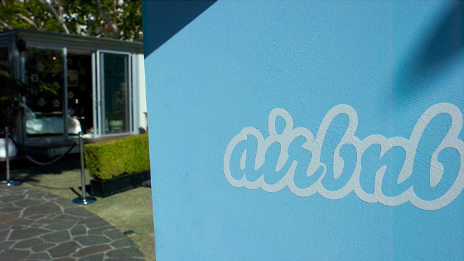 LOS ANGELES, CA - SEPTEMBER 30: A general view of atmosphere is seen at Airbnb's Hello LA event at The Grove on September 30, 2013 in Los Angeles, California. (Photo by Chris Weeks/Getty Images for Airbnb)