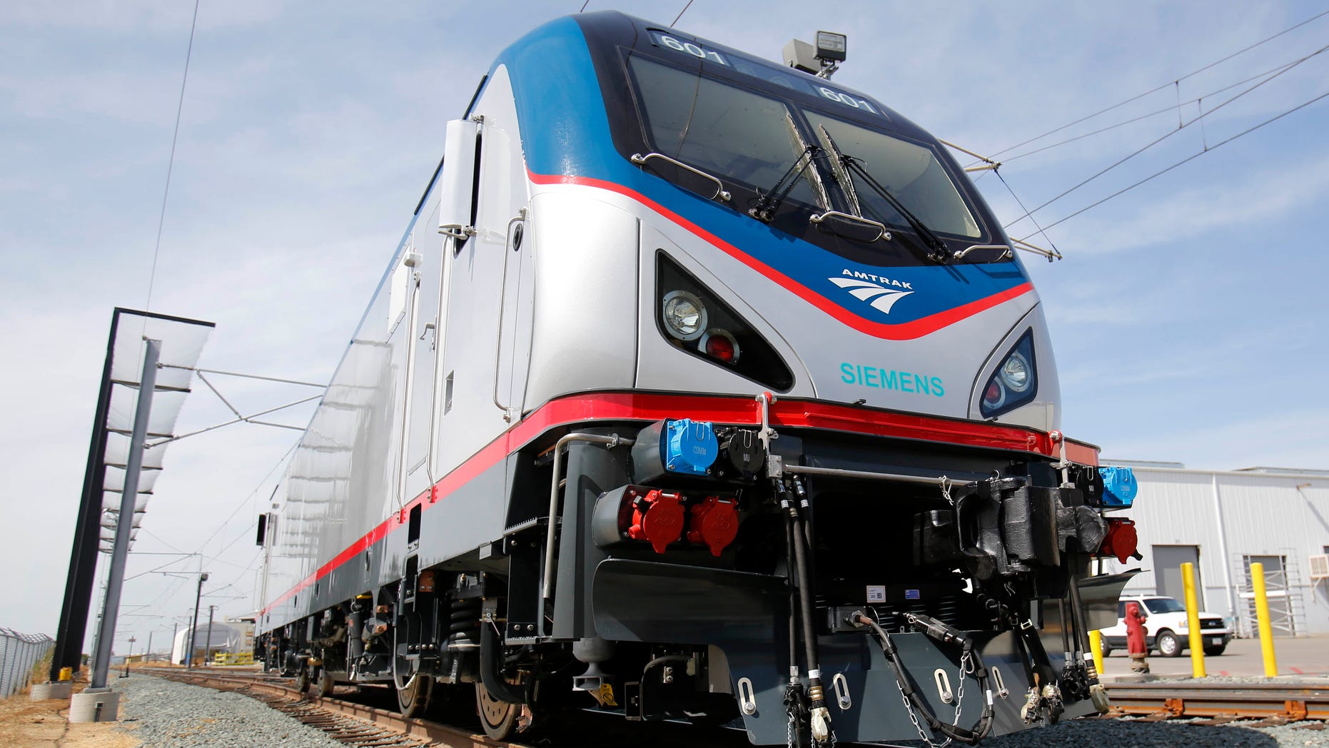 Amtrak Unveils Locomotives To Replace Aging Fleet | Fox News