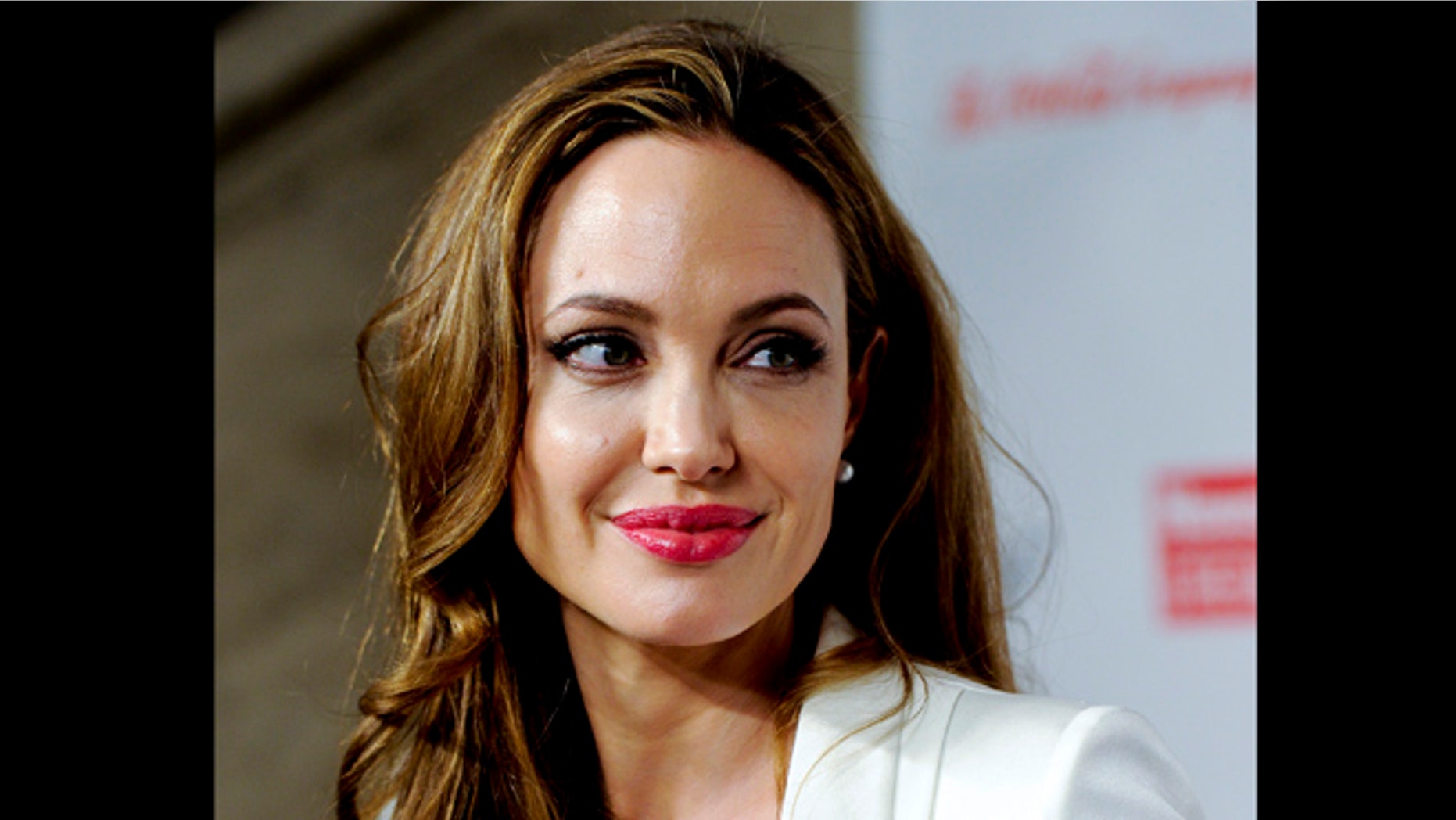 Angelina Jolie's aunt dies of breast cancer days after actress