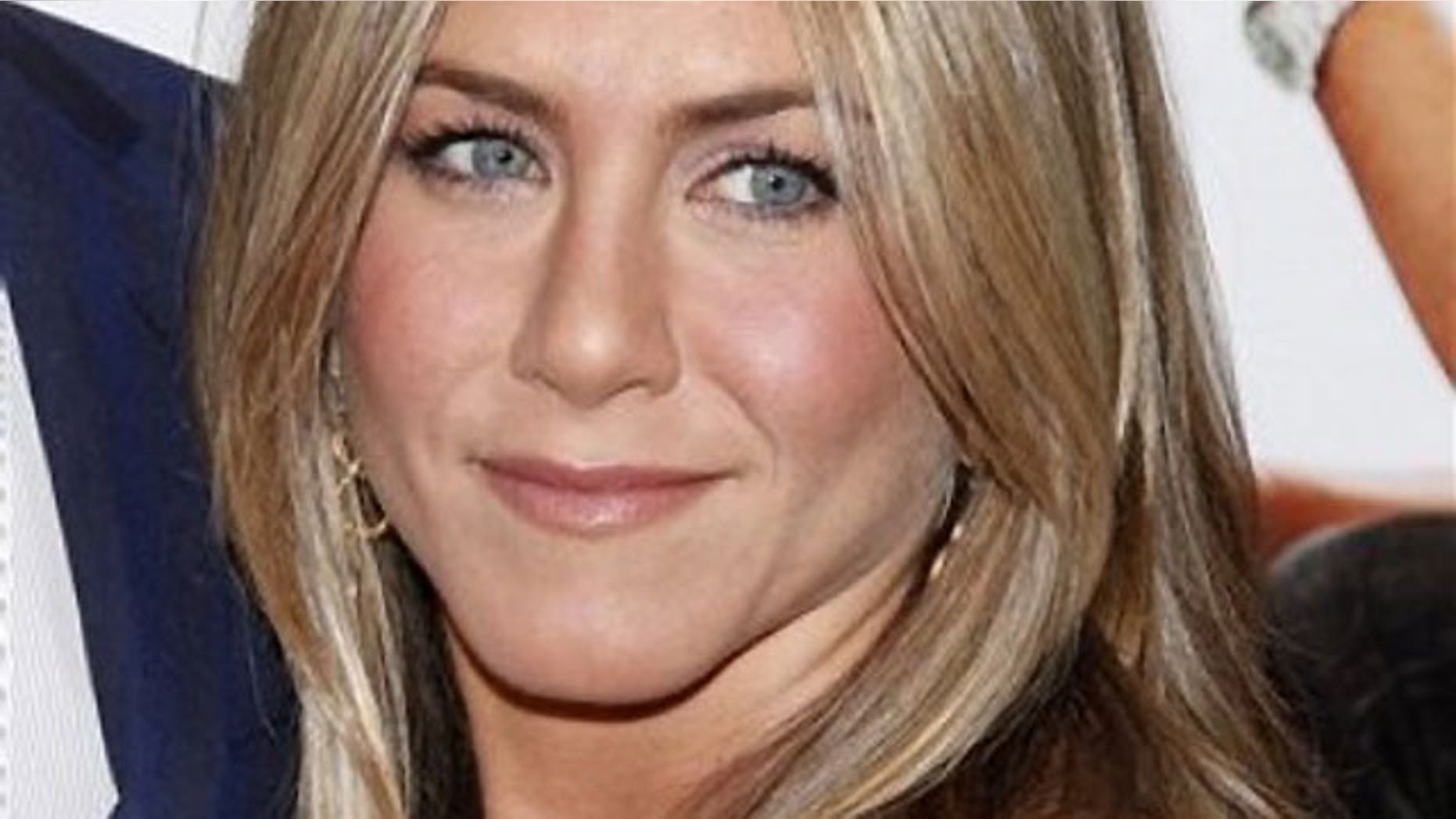Jennifer Aniston is promoting her new film "The Switch."