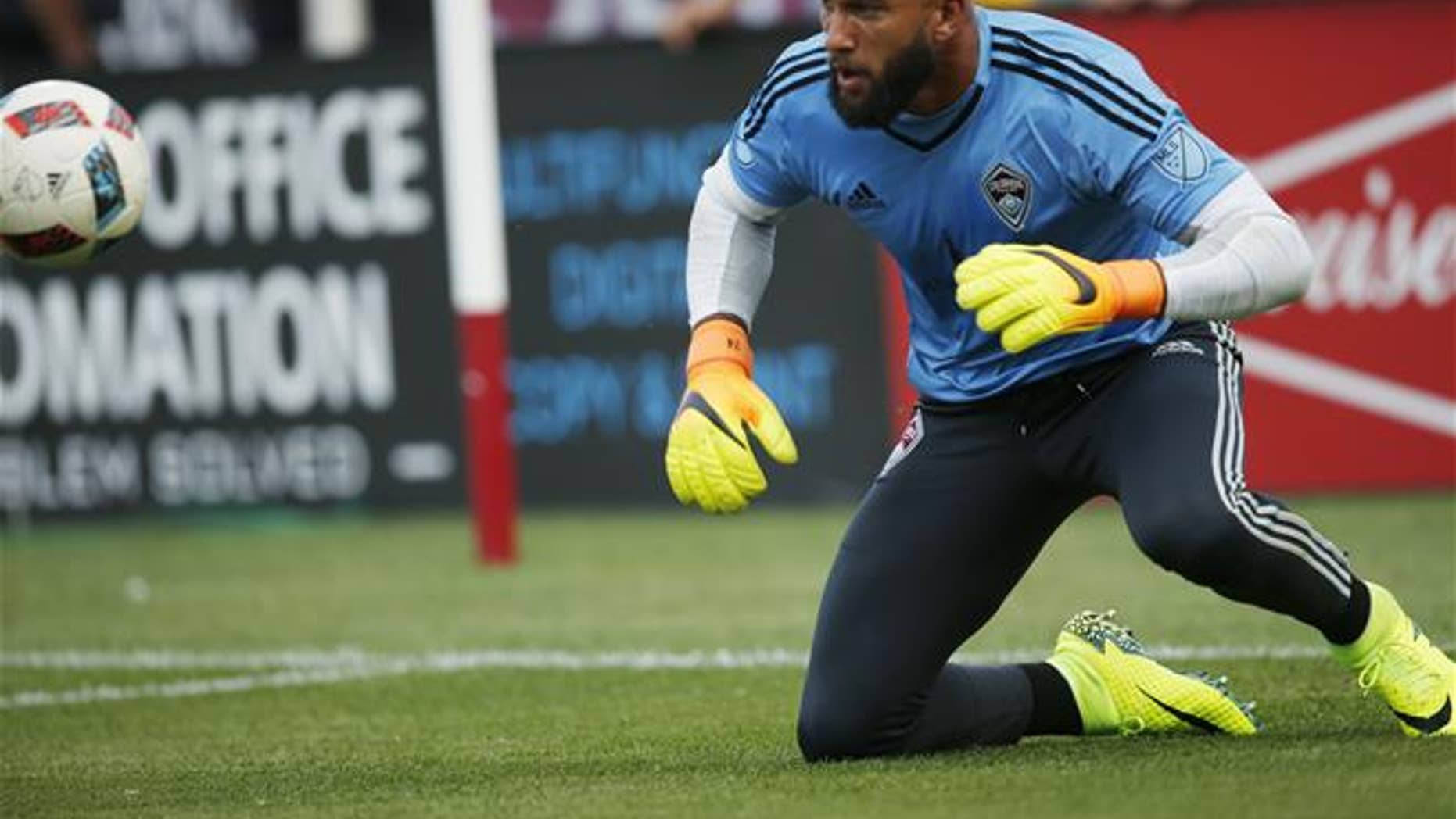 Colorado Rapids goalkeeper Tim Howard (1) warms up before the first half of a Major League Soccer match Monday, July 4, 2016, in Commerce City, Colo.