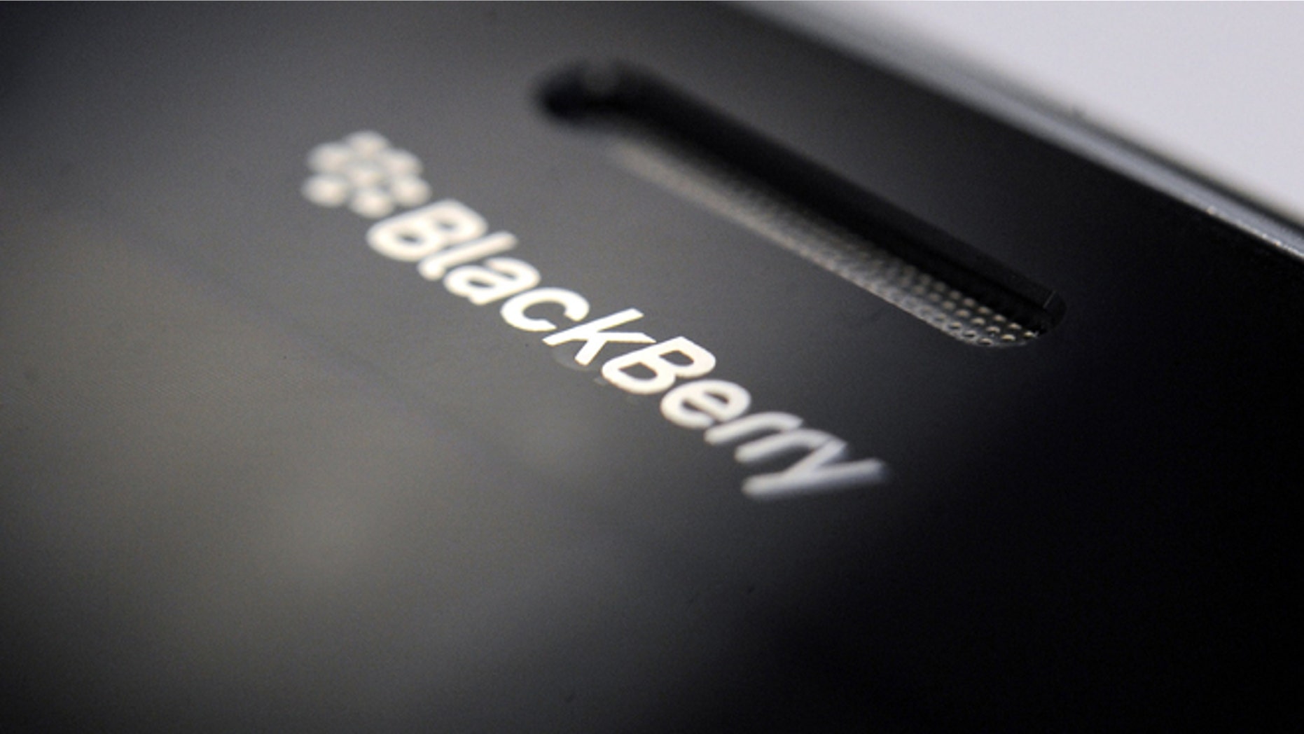 The maker of the BlackBerry smartphone is promising a speedy browser, a superb typing experience and the ability to keep work and personal identities separate on the same phone, the fruit of a crucial, long-overdue makeover for the Canadian company.