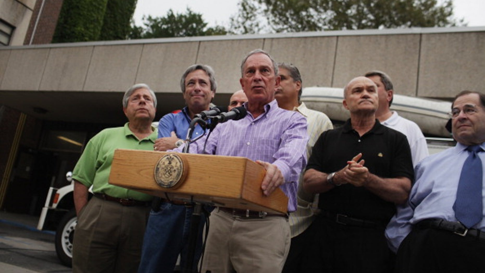 New York Mayor Michael Bloomberg's public struggles with Spanish during Hurricane Irene prompted "El Bloombito" on Twitter.