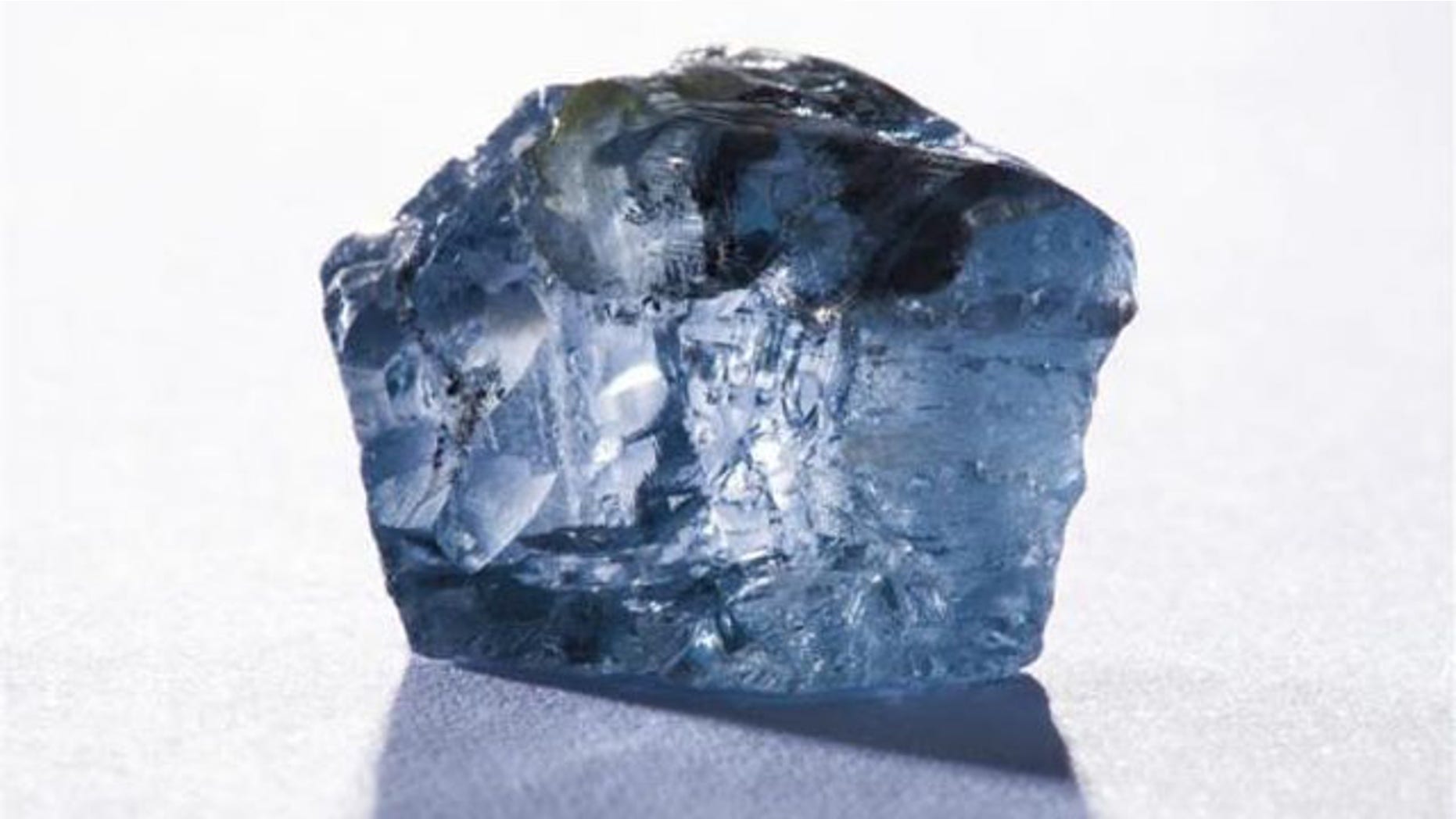 January 21, 2014: The exceptional 29.6 carat blue diamond recovered earlier this month is seen in this undated photograph received via Petra Diamonds. (Reuters/Petra Diamonds Limited/Handout)