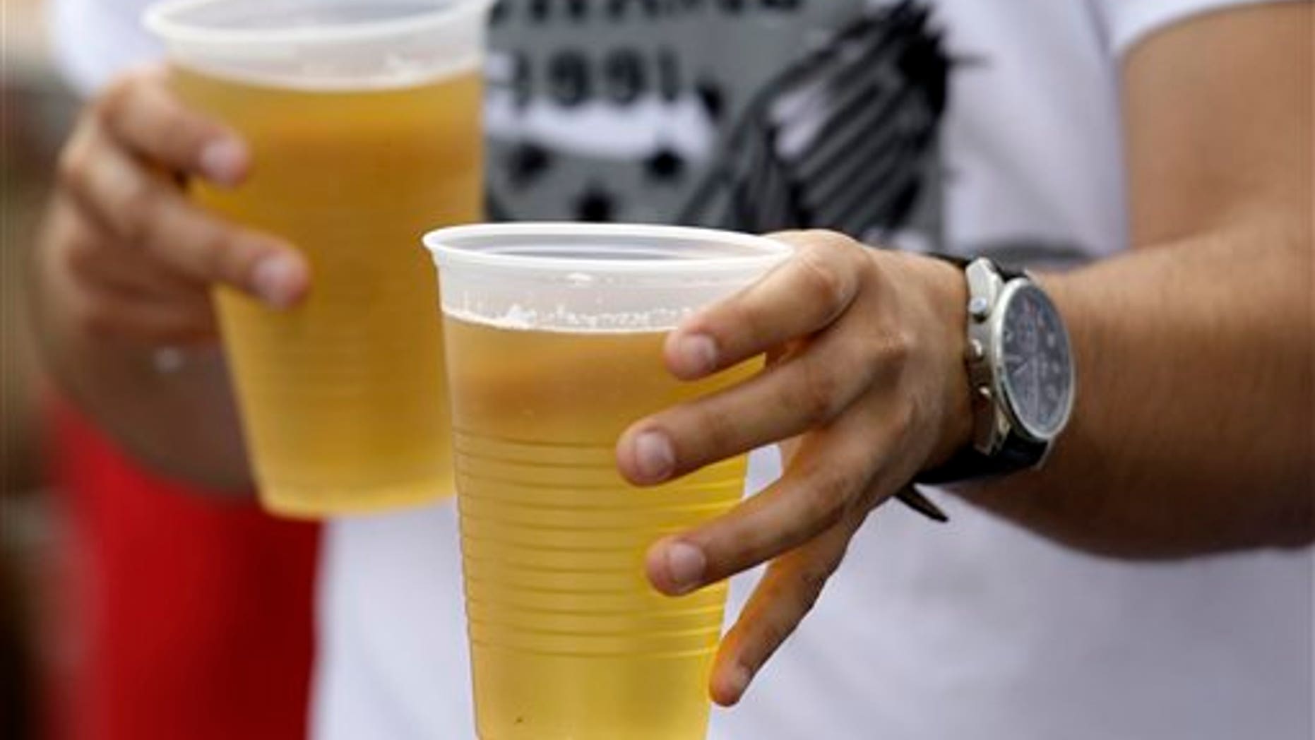 Americans get too many calories from soda. But what about alcohol?