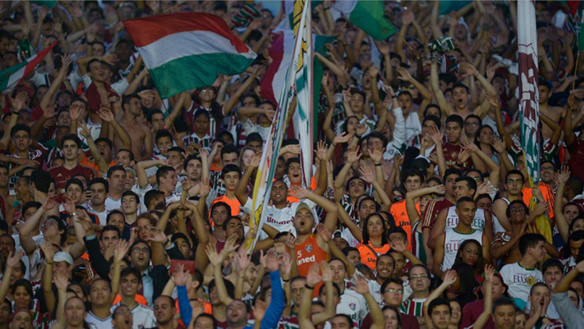 RIO DE JANEIRO, BRAZIL - NOVEMBER 14: A general view of fans of Fluminense during the match between Fluminense and Nautico for the Brazilian Series A 2013 at Maracana on November 14, 2013 in Rio de Janeiro, Brazil. (Photo by Alexandre Loureiro/Getty Images)