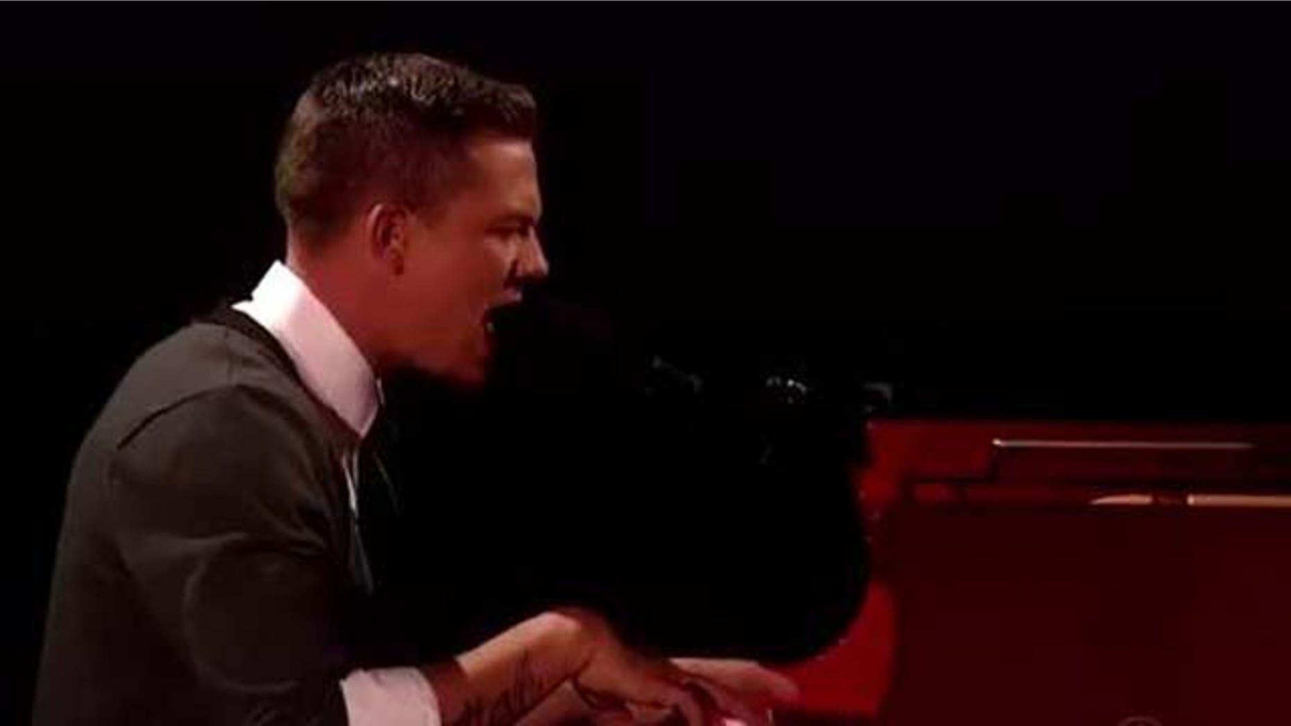 Dec. 14, 2011: Chris Rene performs Alicia Keys' "No One" Wednesday night on the X Factor.