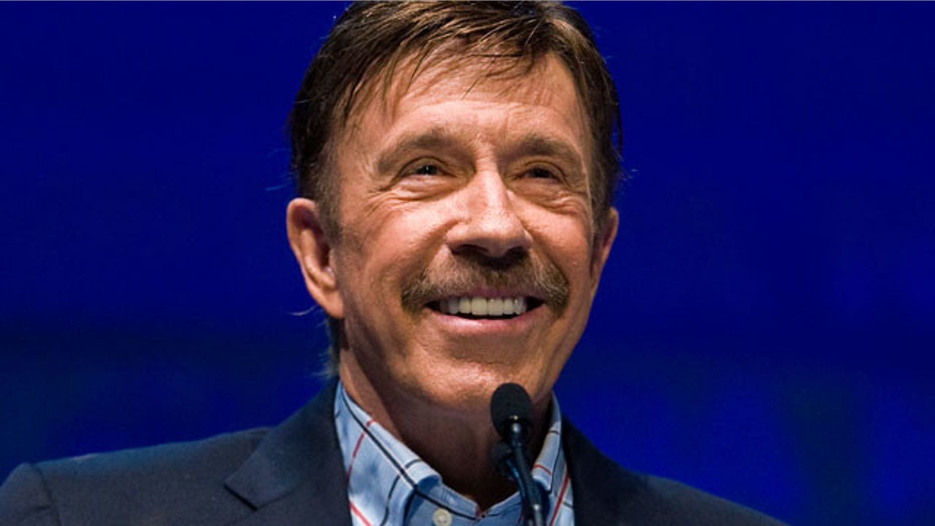 Former 'Walker: Texas Ranger' star Chuck Norris will become an honorary ranger in Texas.