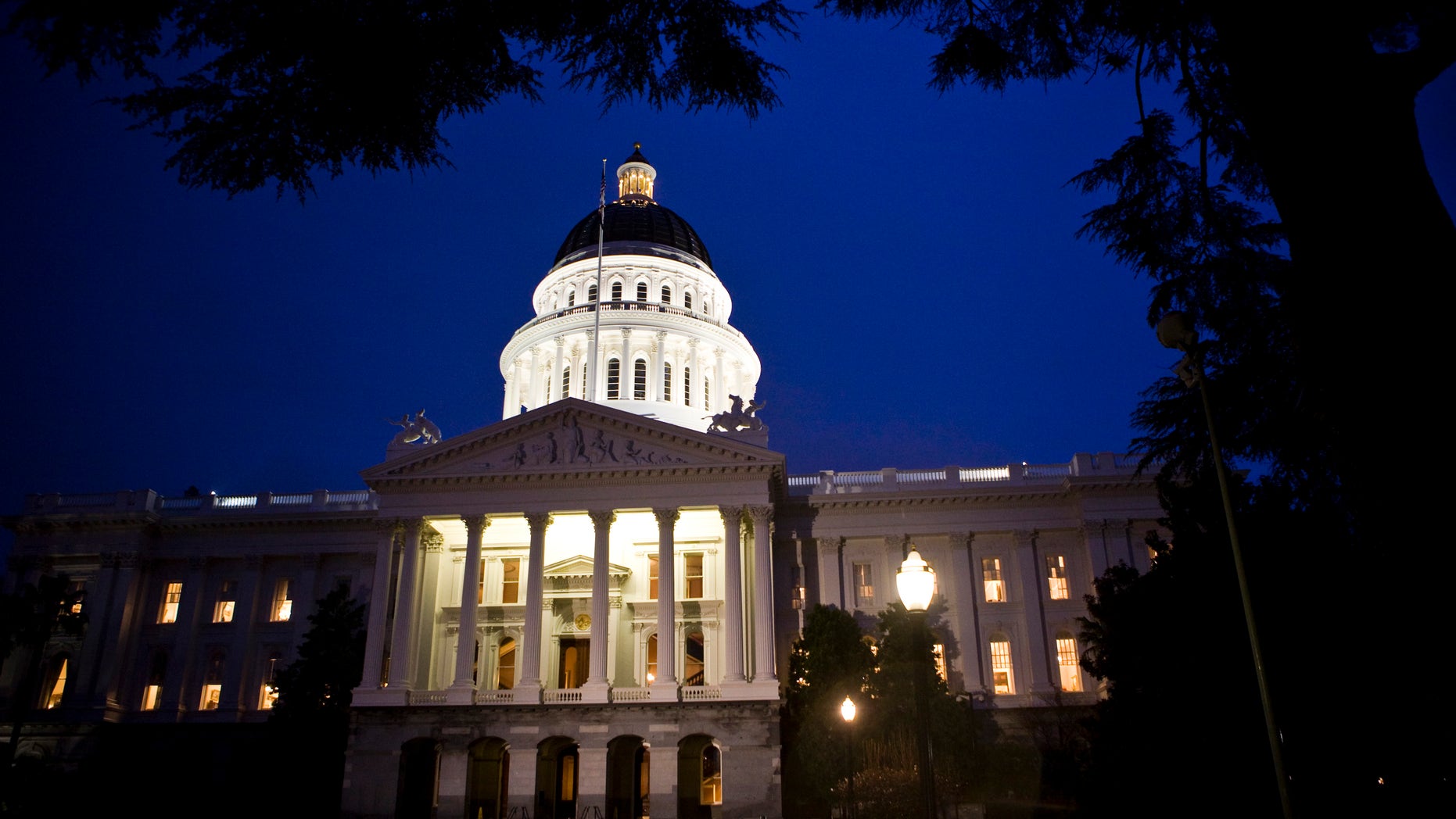 The exterior shot of the State Capitol in Sacramento, California.