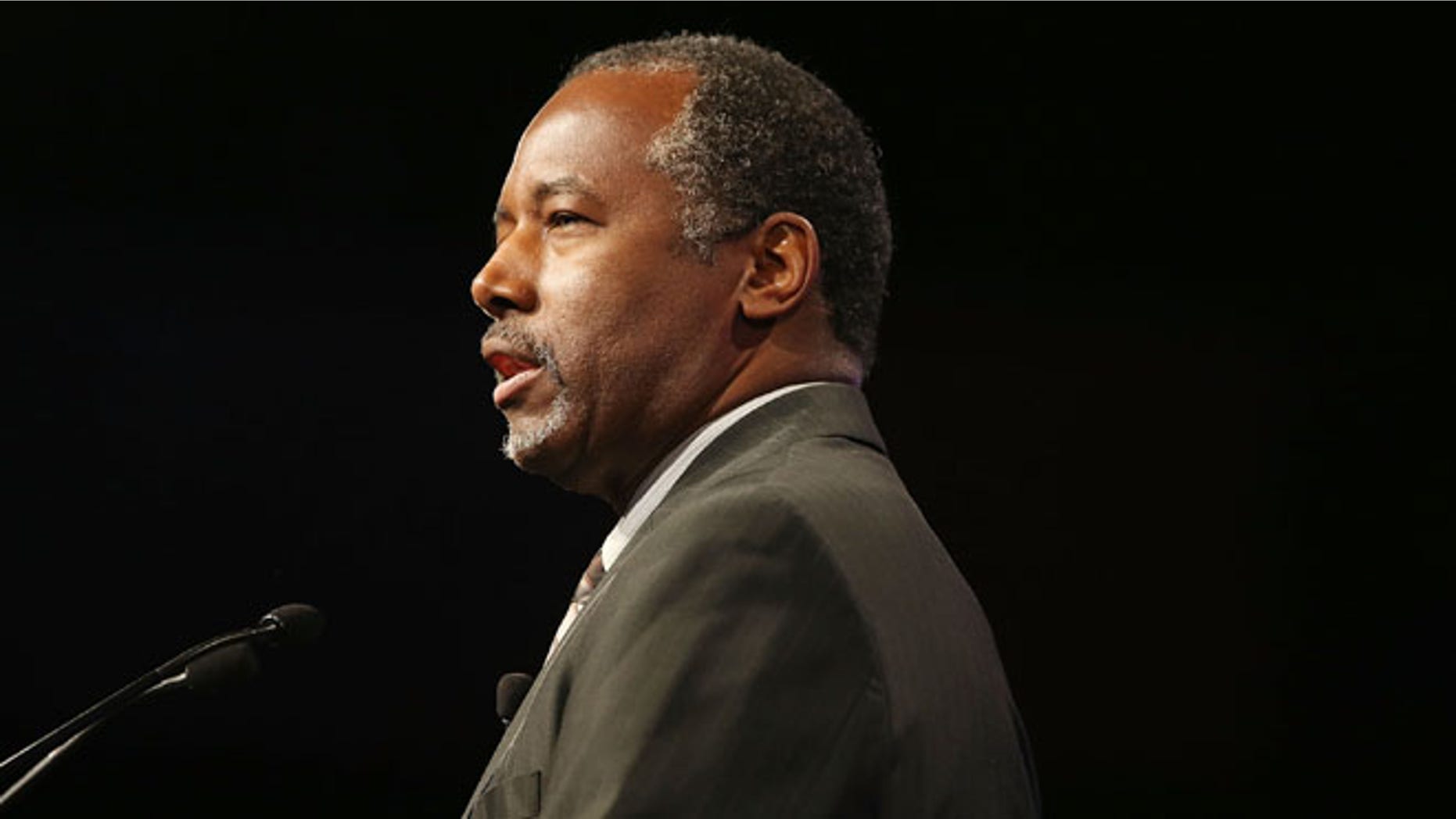 Republican Presidential hopeful Ben Carson speaks during the Presidential Candidates Plenary at the National Urban League conference in the Fort Lauderdale Convention Center on July 31, 2015 in Fort Lauderdale, Florida. (Photo by Joe Raedle/Getty Images)