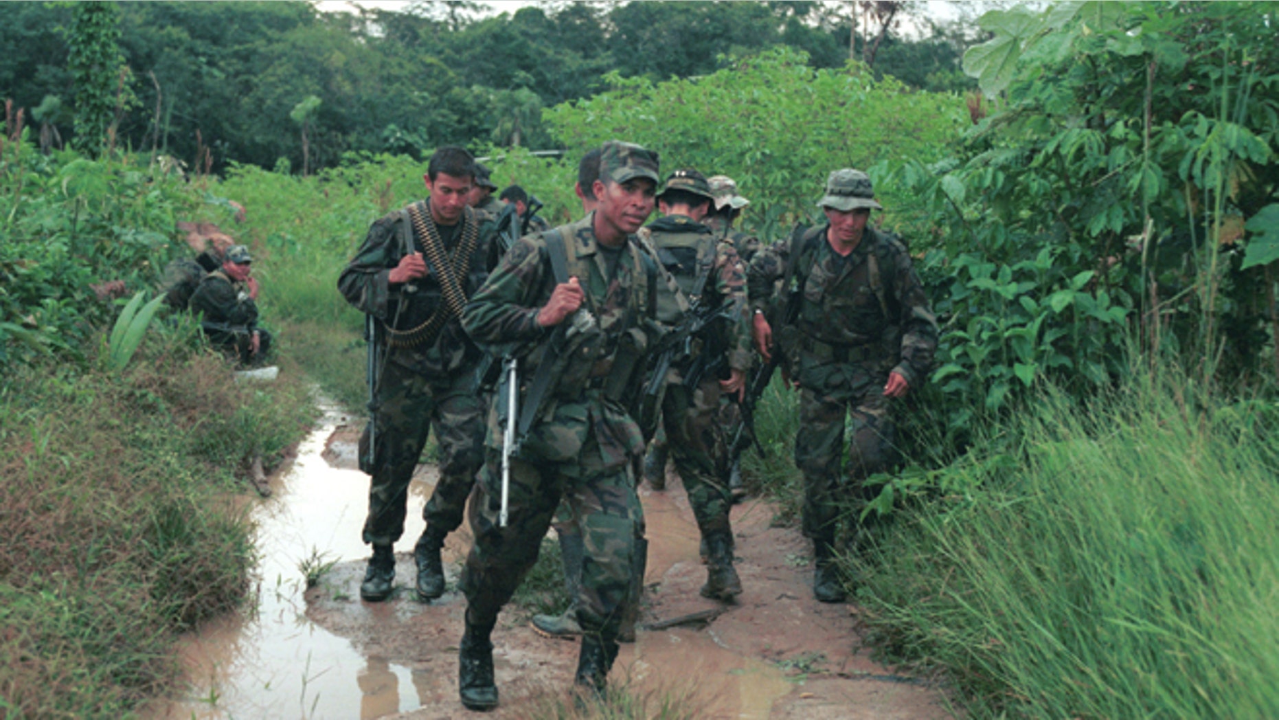 Colombian special forces soldiers during a counter guerrilla operation August 25, 2001 in Guaviare, Colombia.