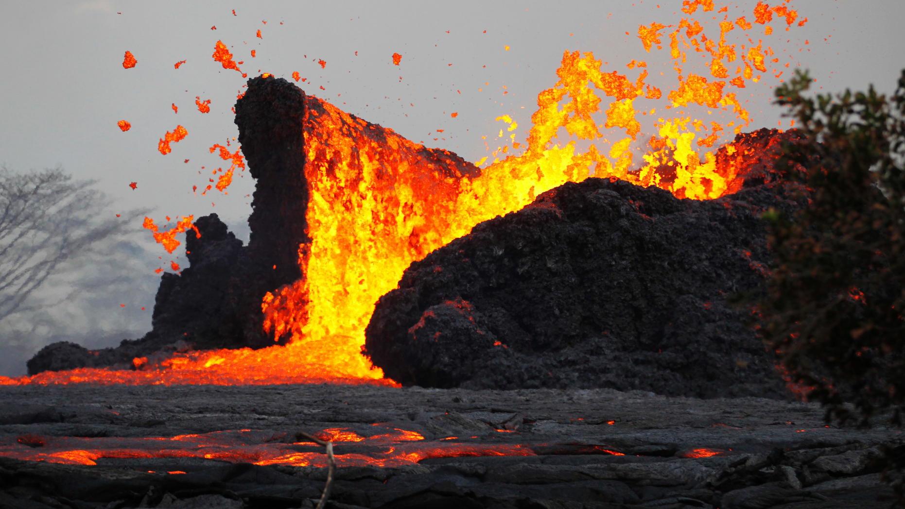 The Latest 3 lava flows now reaching ocean off Hawaii Fox News