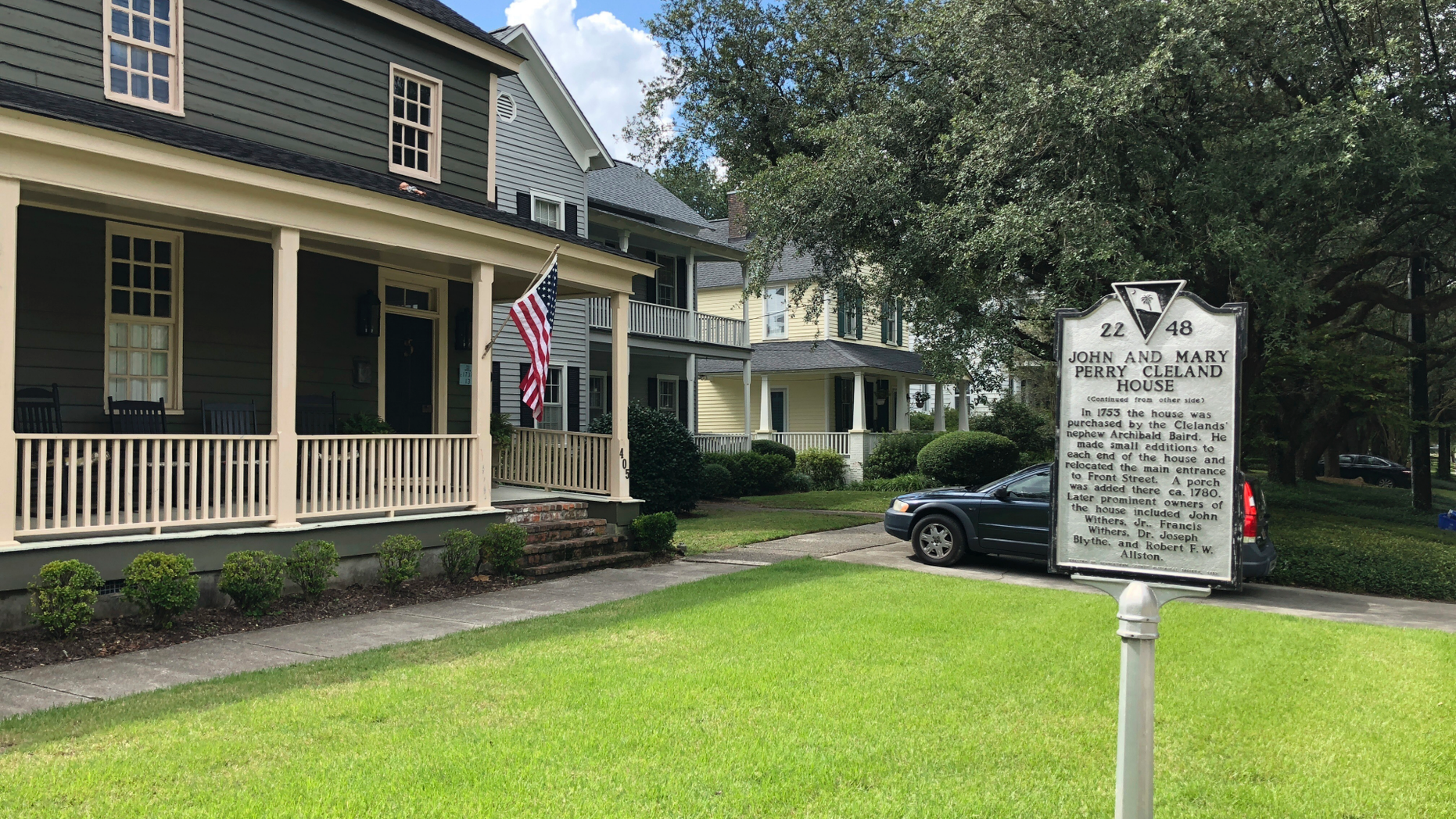 A house built in 1737 whose owner has been told it has never flooded is seen in Georgetown, South Carolina, on Monday, Sept. 24, 2018. The house’s luck may run out as officials predict record flooding from Hurricane Florence. )(Associated Press/Jeffrey Collins)
