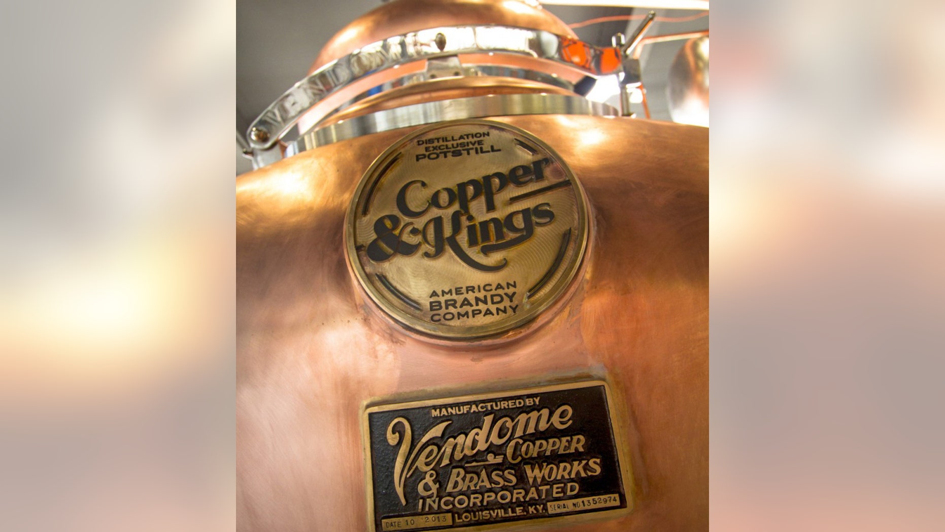 Handcrafted pot stills by Louisville’s legendary Vendome Copper & Brass Works are part of the all-American vibe at Copper & Kings.