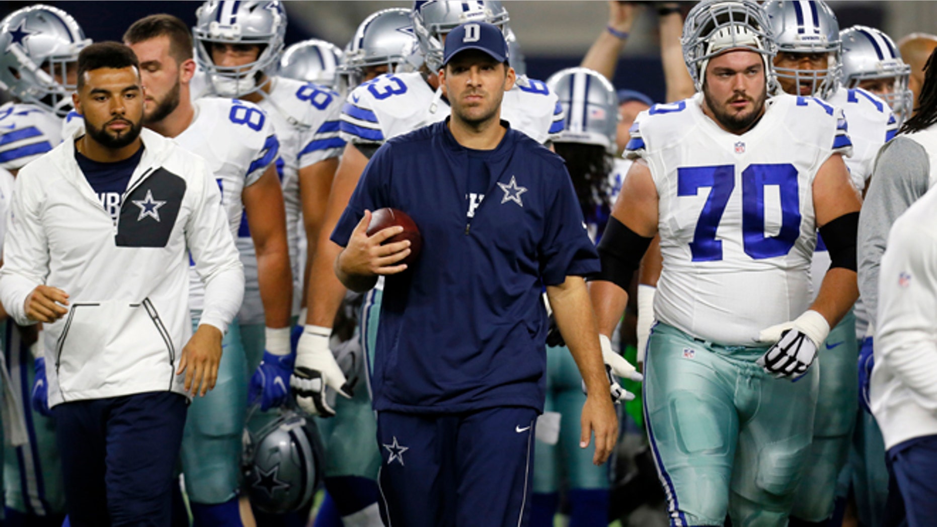 Dallas Cowboys' Tony Romo on Oct. 30, 2016.